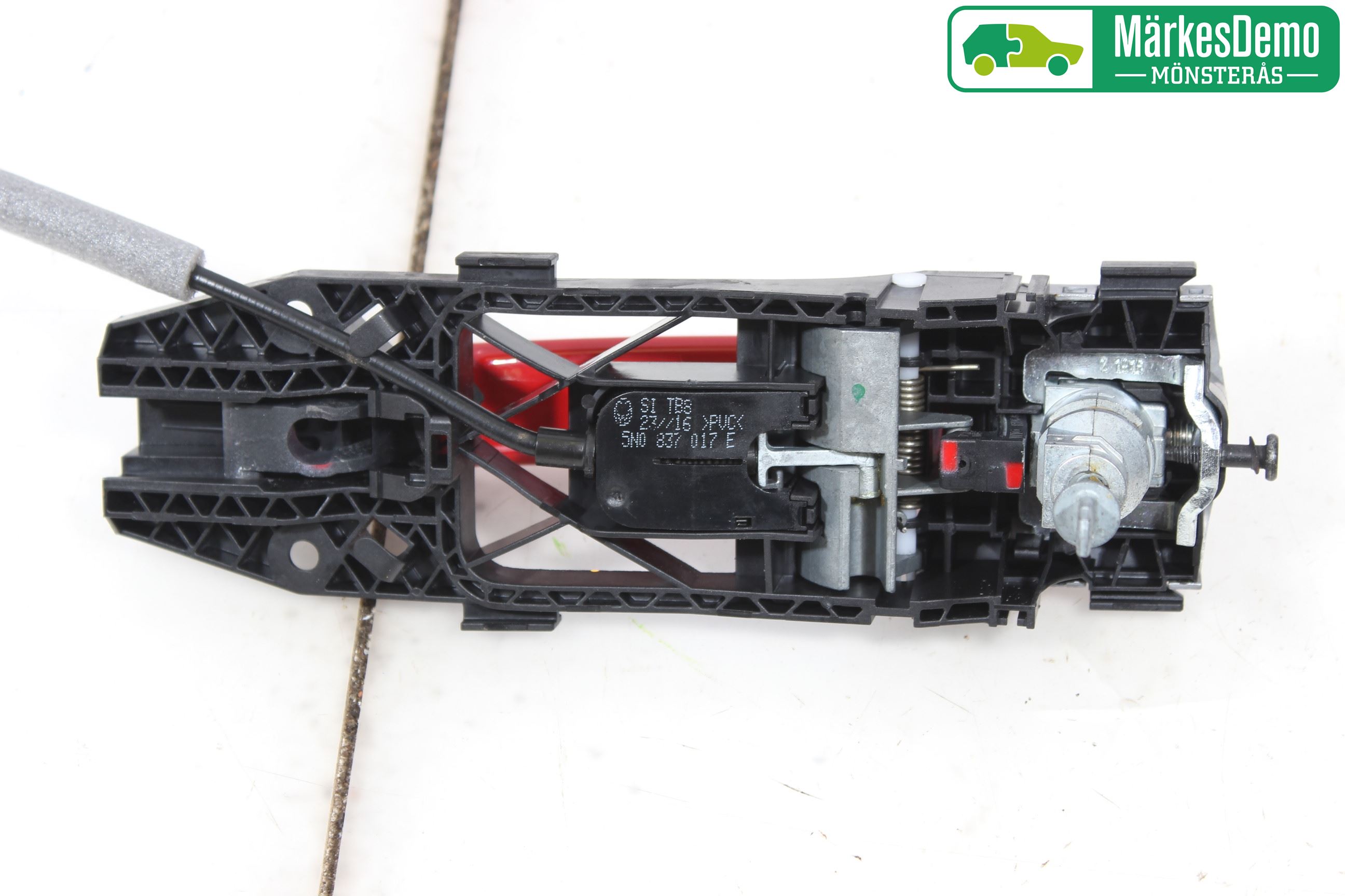Volkswagen VW POLO 10-17 Dørhandtak Ytre Venstre