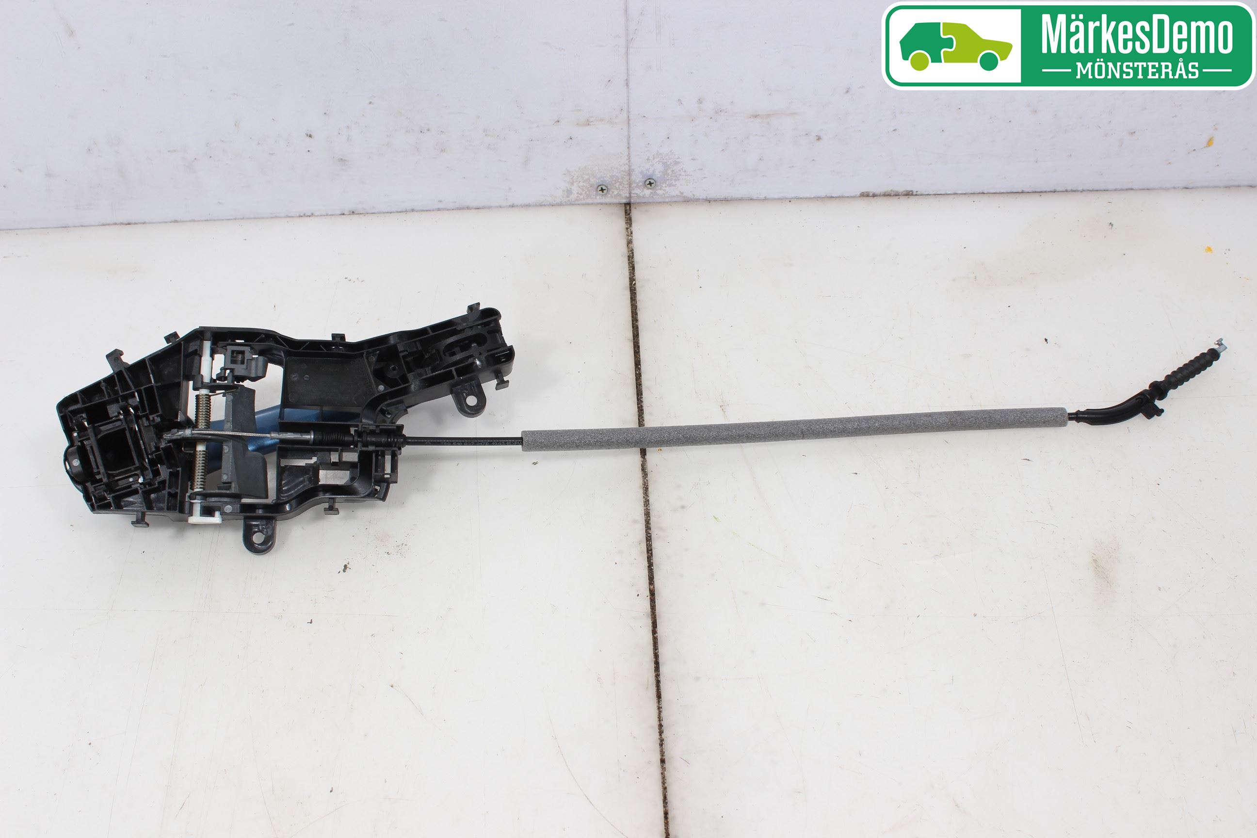 Volkswagen VW GOLF SPORTSVAN 15-20 Dørhandtak Ytre Venstre