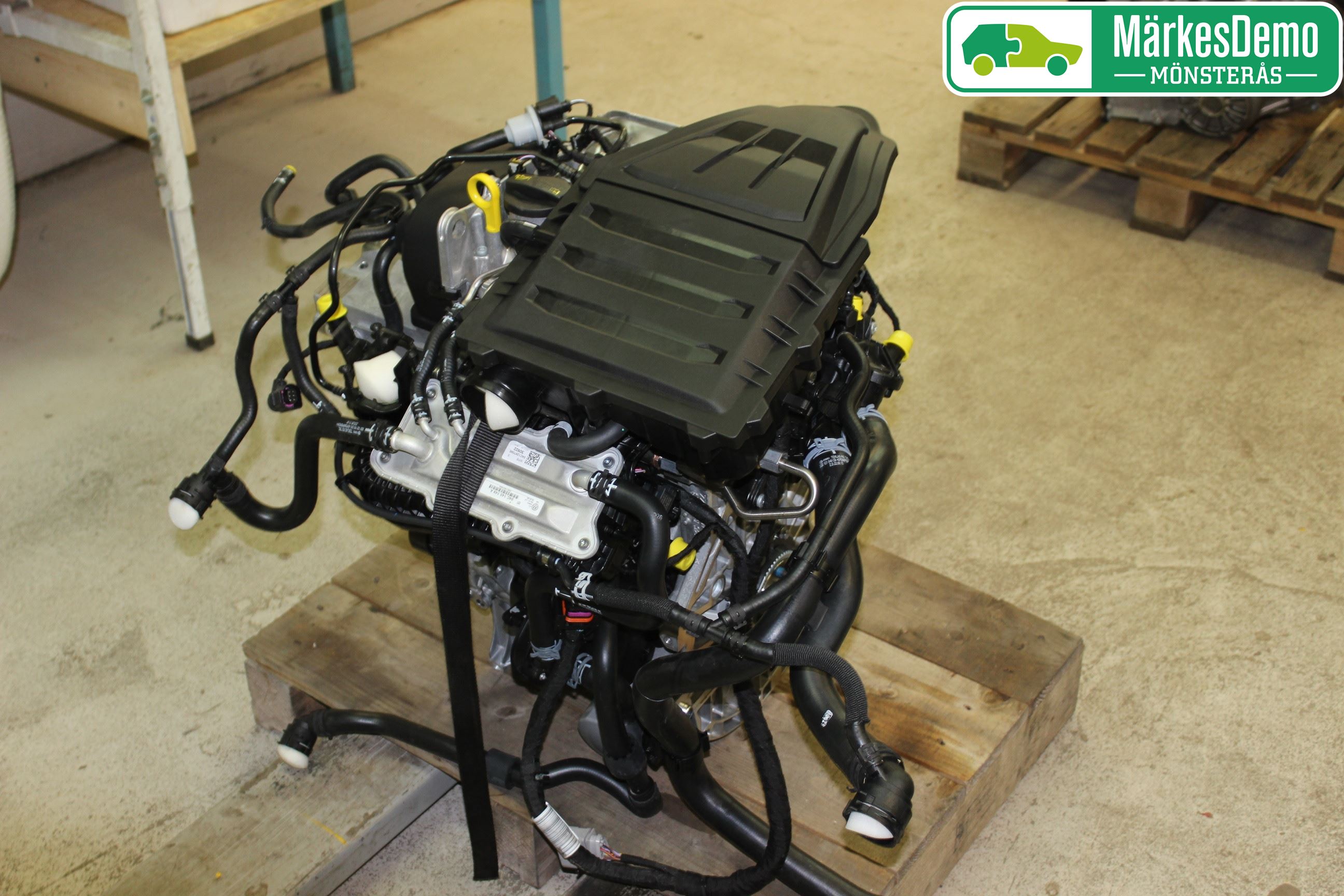 Volkswagen VW GOLF / E-GOLF VII 13-20 Motor Bensin