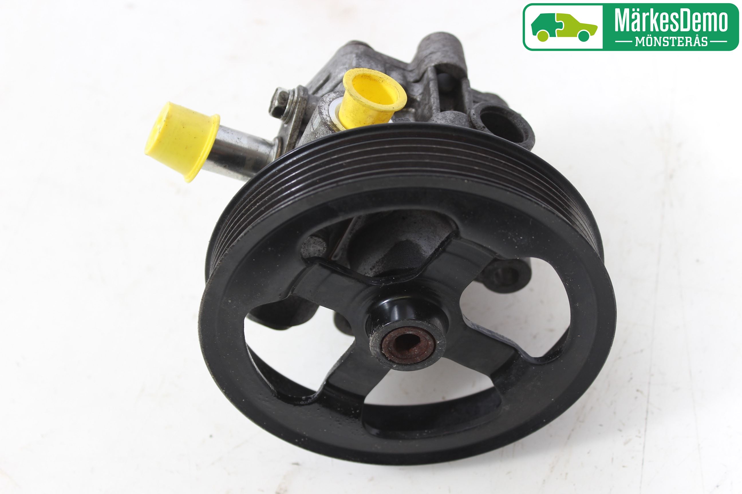 Mitsubishi OUTLANDER 07-12 Servo Pumpe