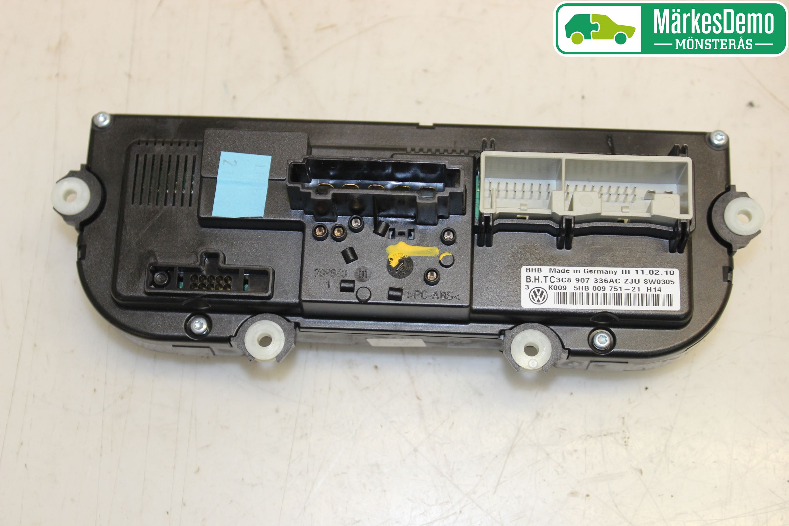 Volkswagen VW GOLF VI 09-13 Varme Ac Betjening-Display