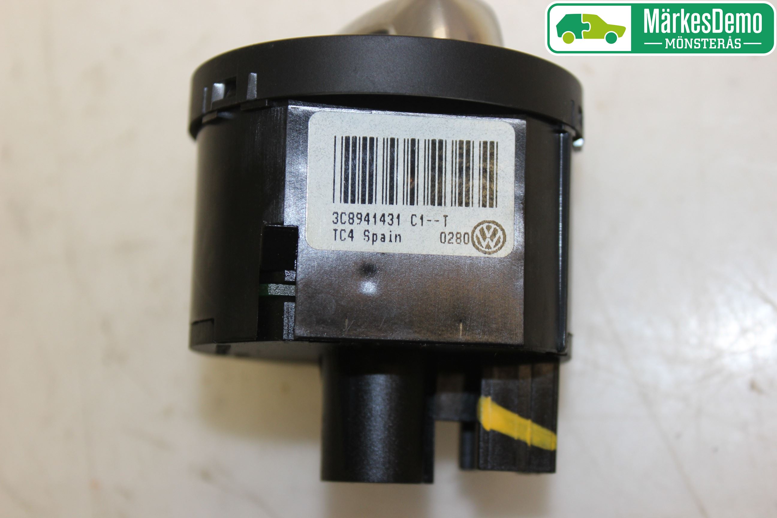 Volkswagen VW GOLF VI 09-13 Bryter Hovedlys