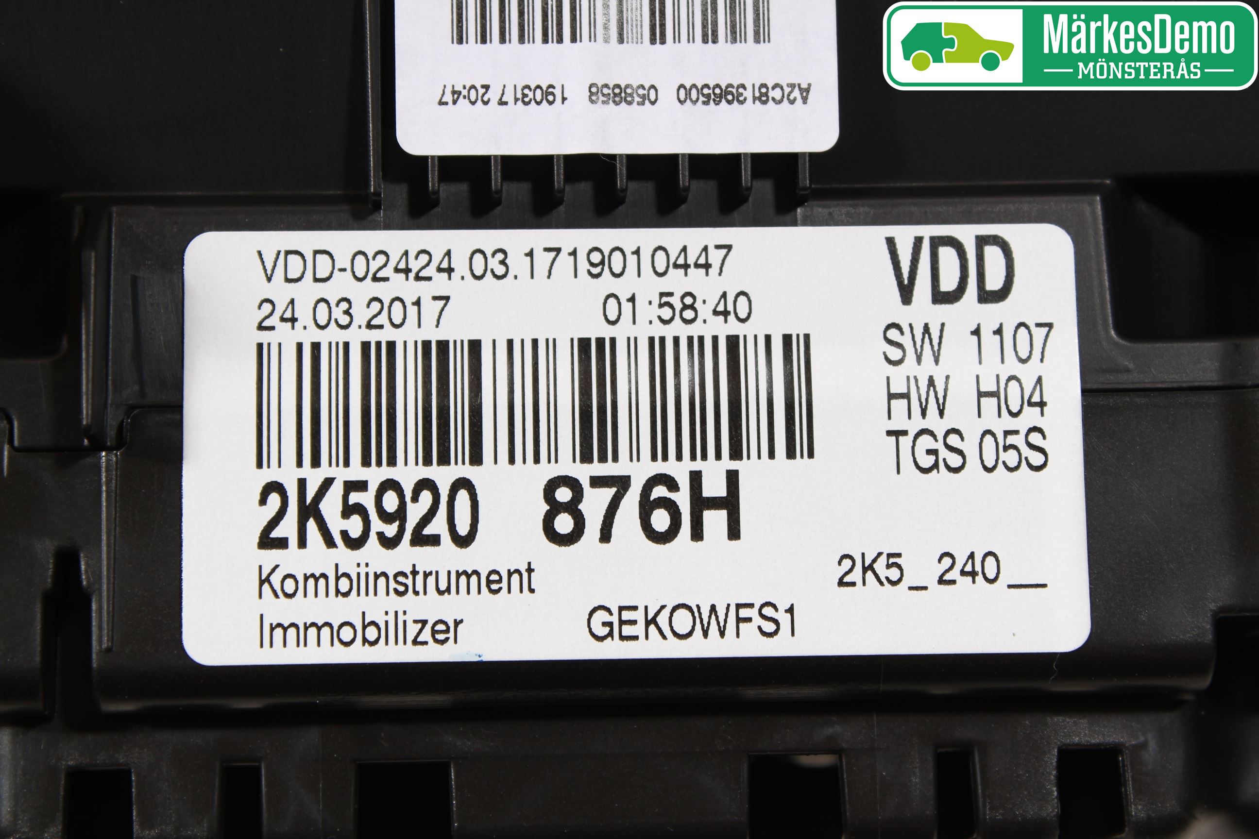 Volkswagen VW CADDY 16-20 Instr Kombinert
