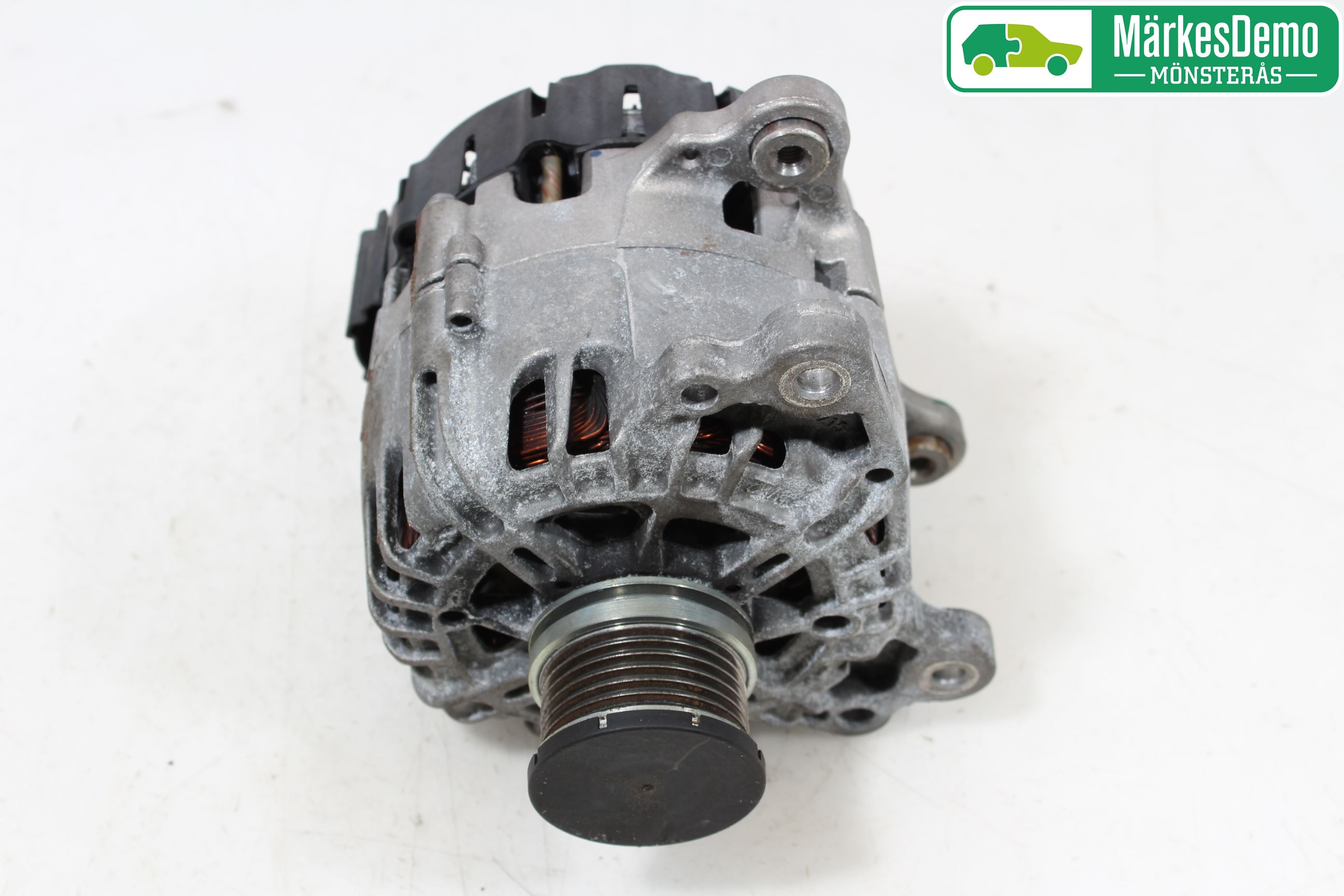 Audi A4/S4 B9 16-19 Dynamo