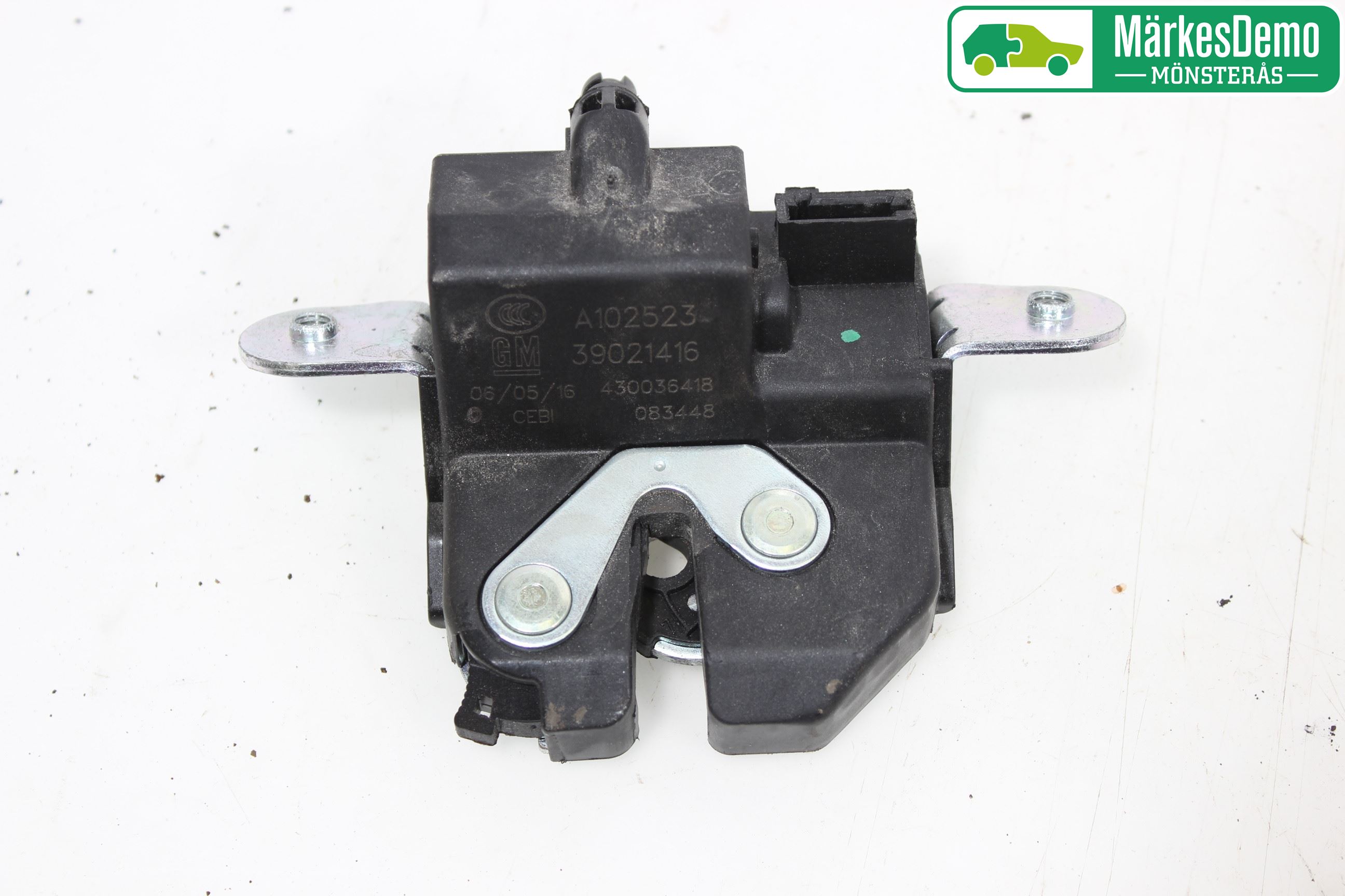 Opel CORSA E 15-19 Bakluke-Lokk Låsekasse