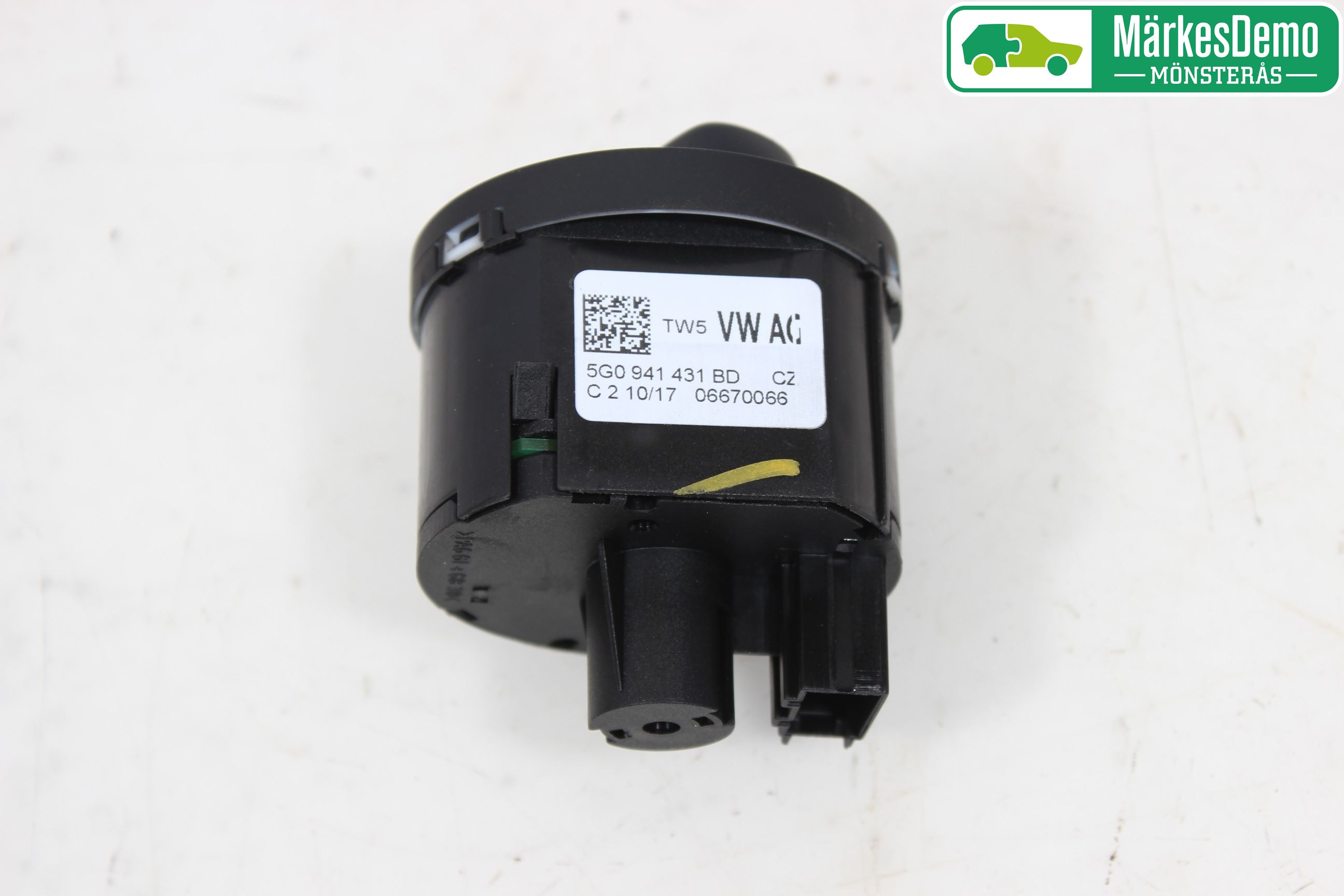 Volkswagen VW TIGUAN 16-24 Bryter Hovedlys