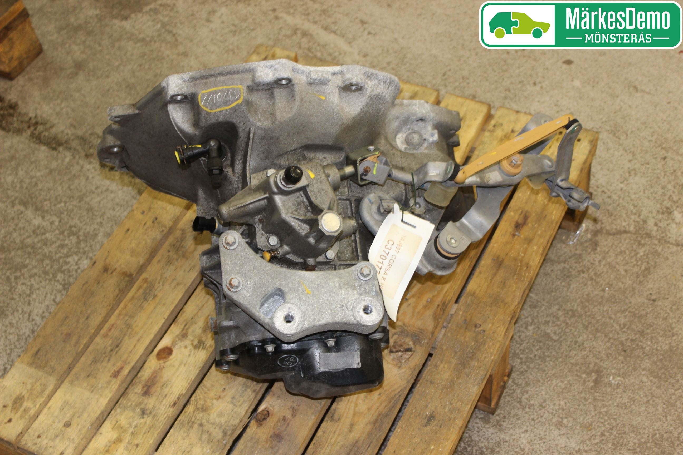 Opel CORSA E 15-19 Gearkasse 5 Trinn