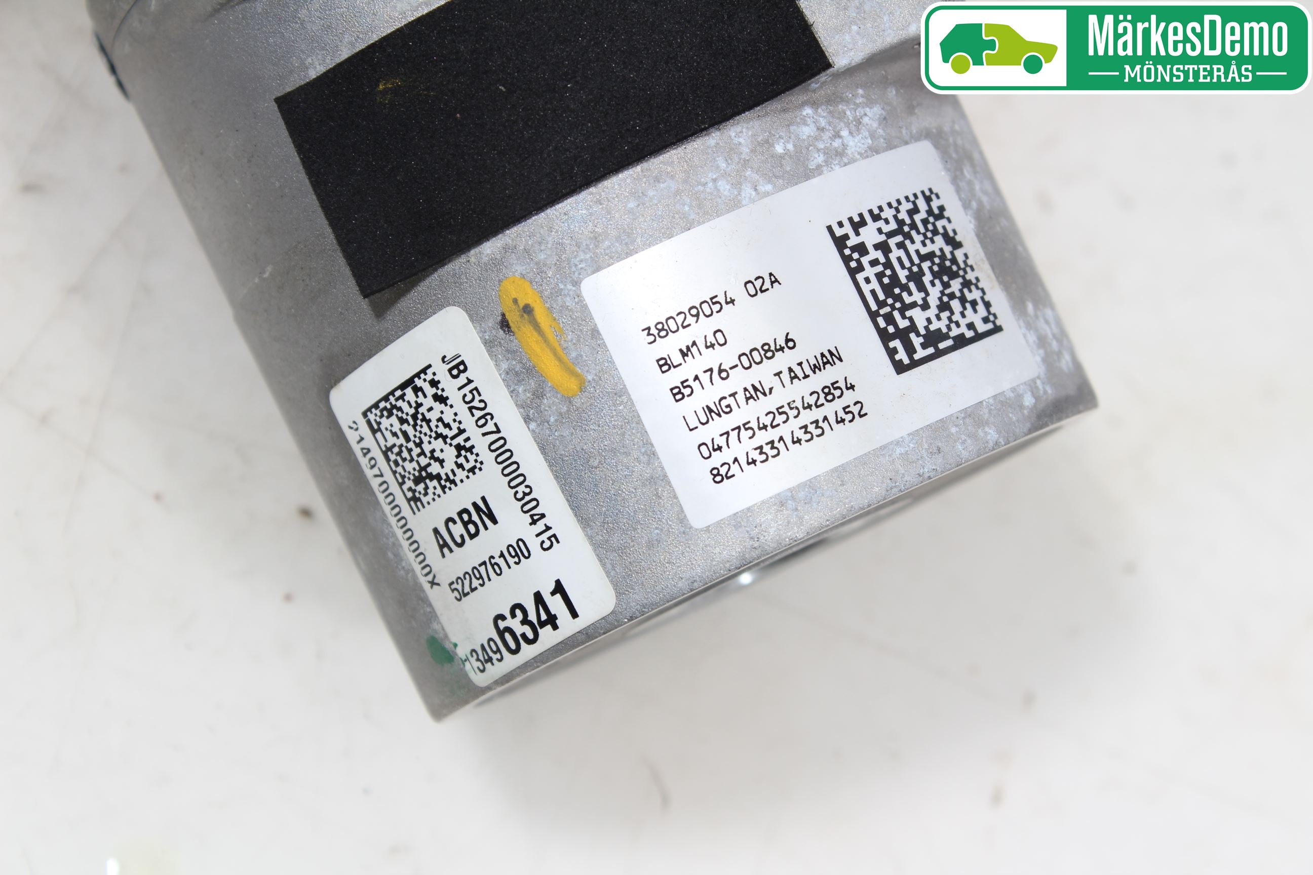 Opel CORSA E 15-19 Rattakselaggregat Innebygd Servo