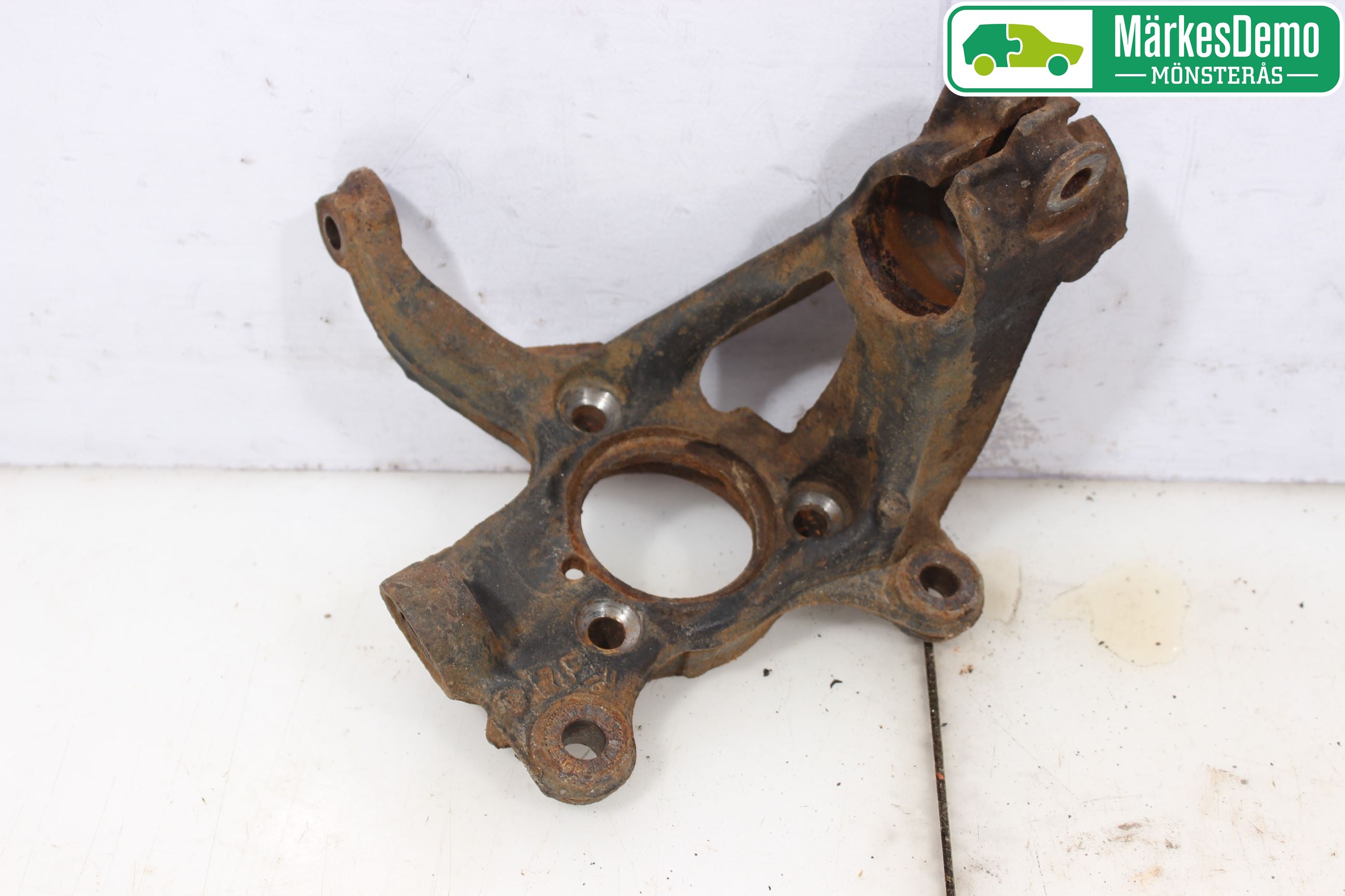 Volkswagen VW GOLF / E-GOLF VII 13-20 Spindel Vf