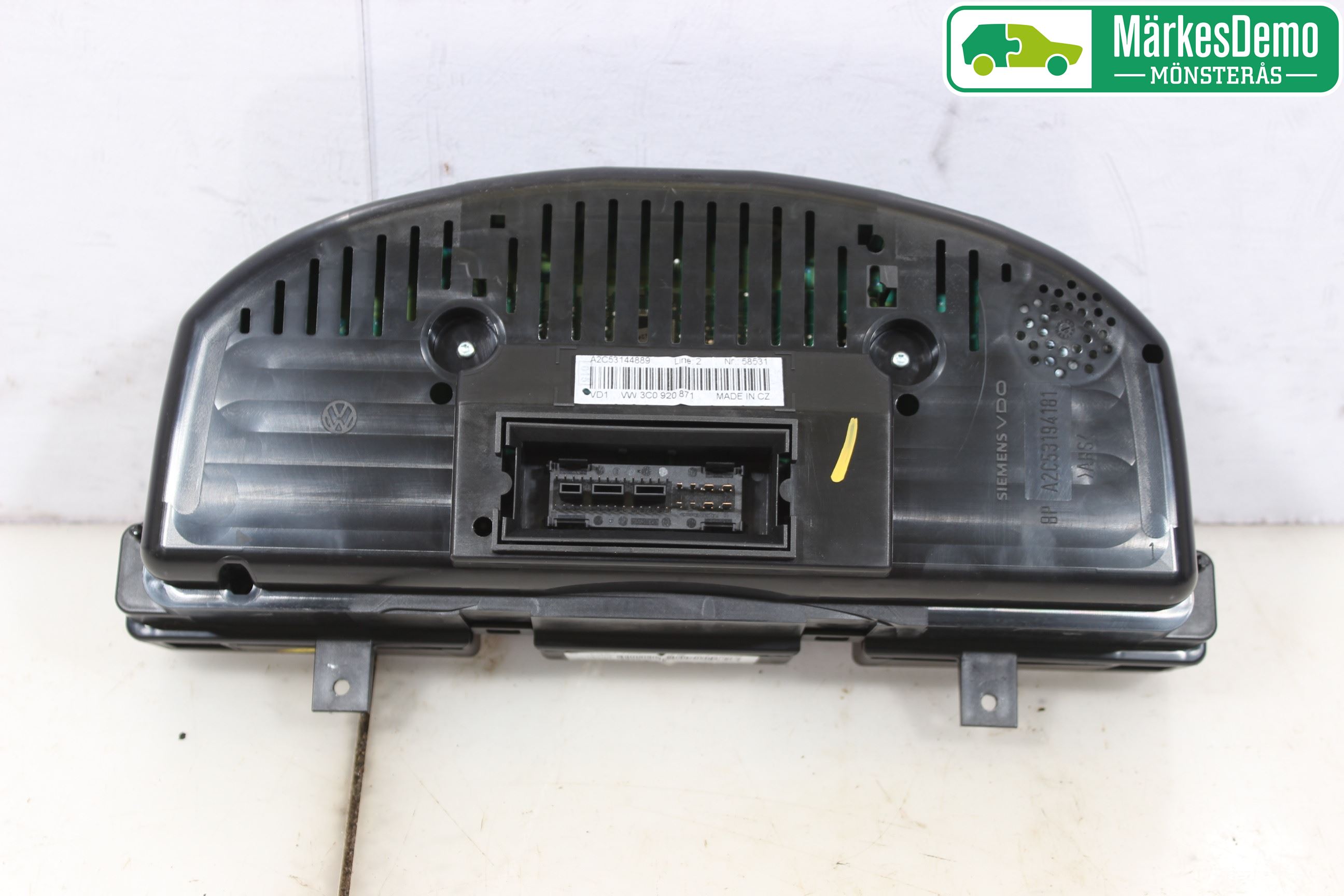 Volkswagen VW PASSAT 05-11 Instr Kombinert