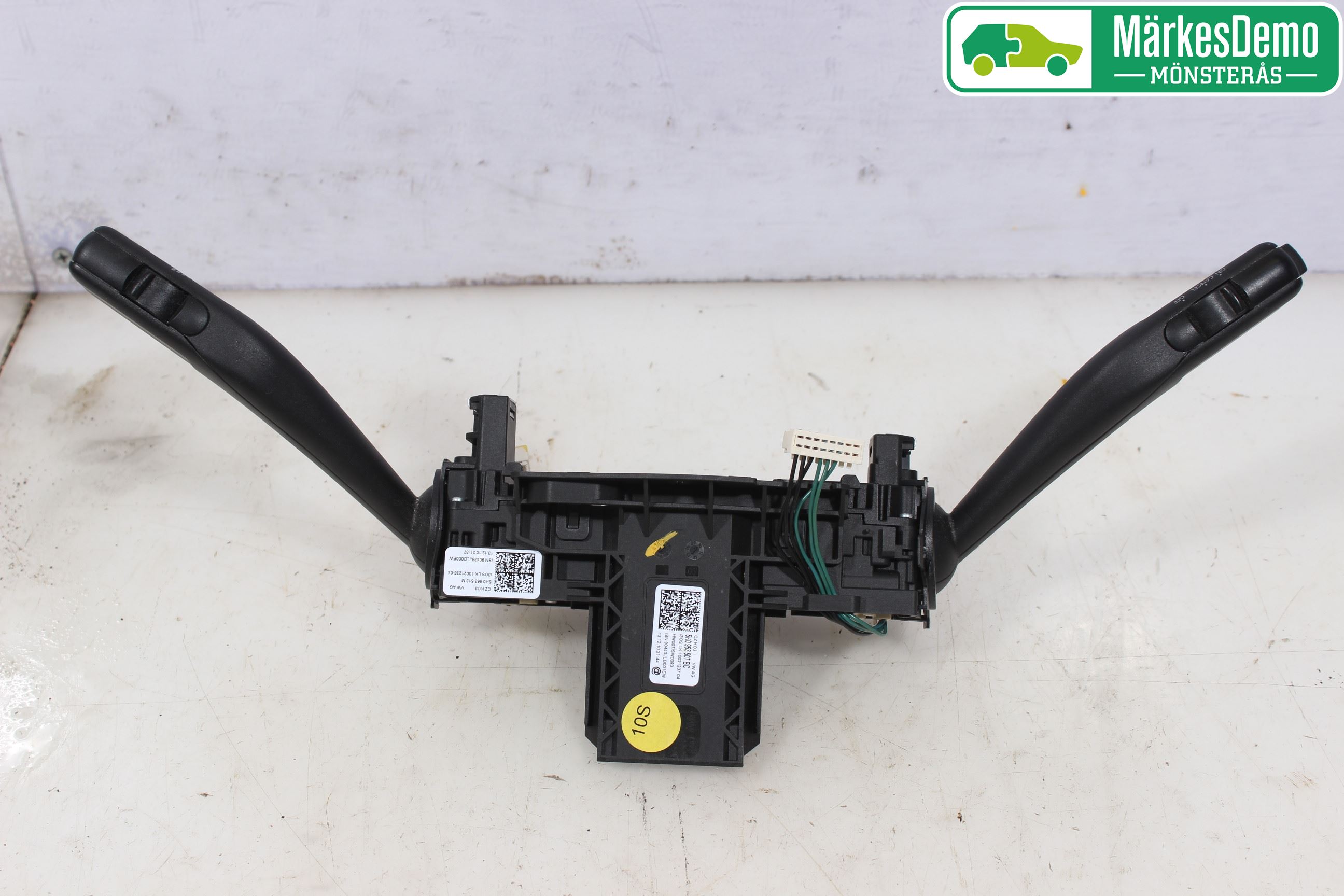 Volkswagen VW GOLF PLUS/CROSS GOLF 04-14 Bryter Ratt Kombi H Og V