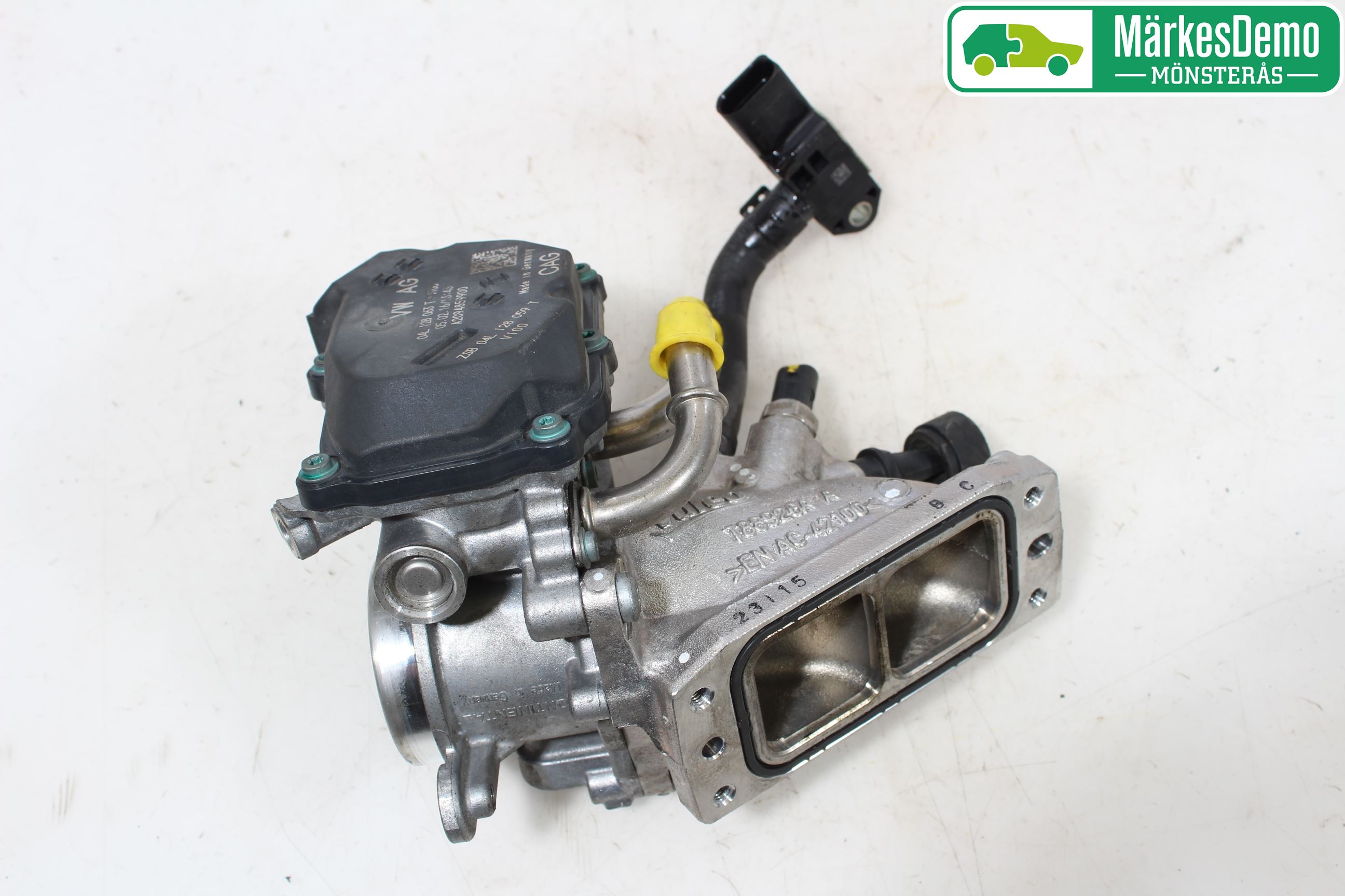 Audi A4/S4 B9 16-19 Inns Spjeldhus