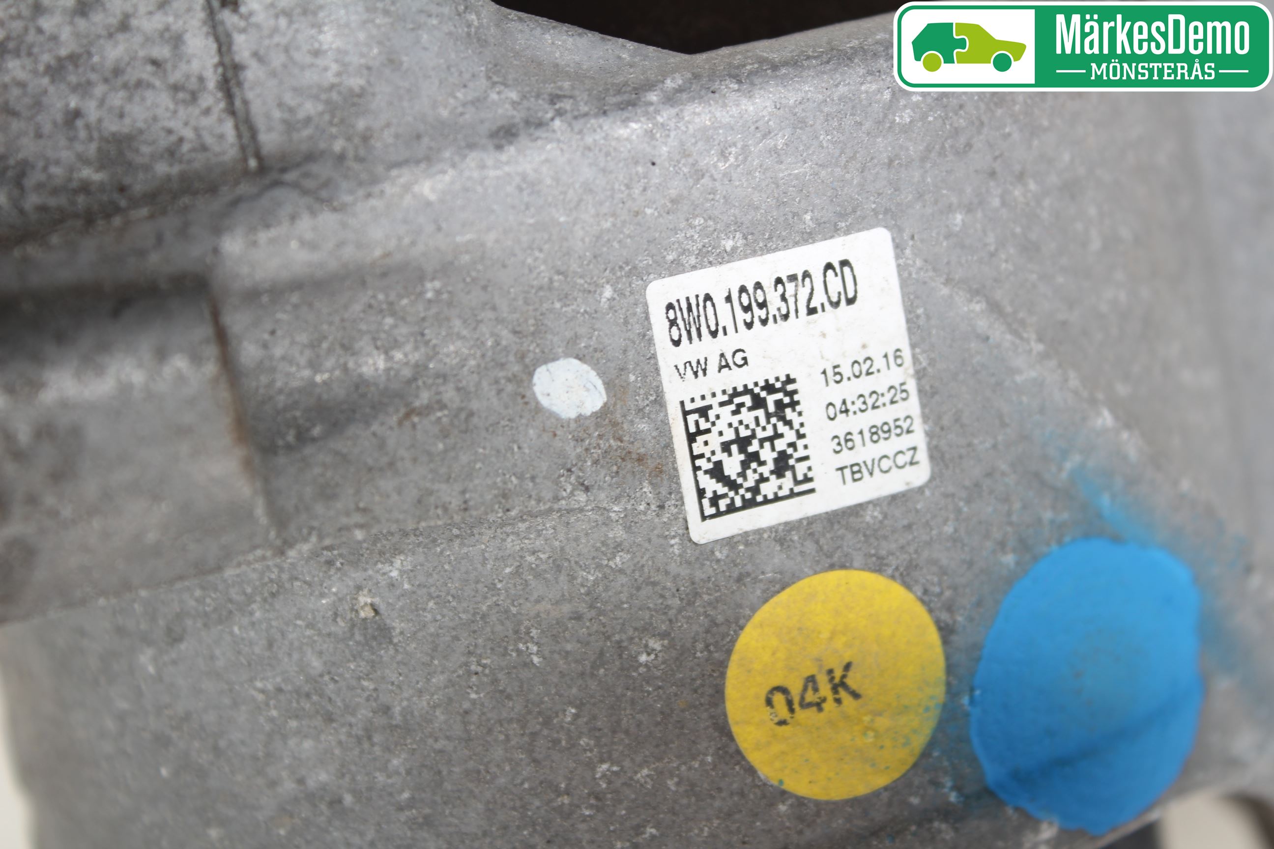 Audi A4/S4 B9 16-19 Motor Feste Gummi