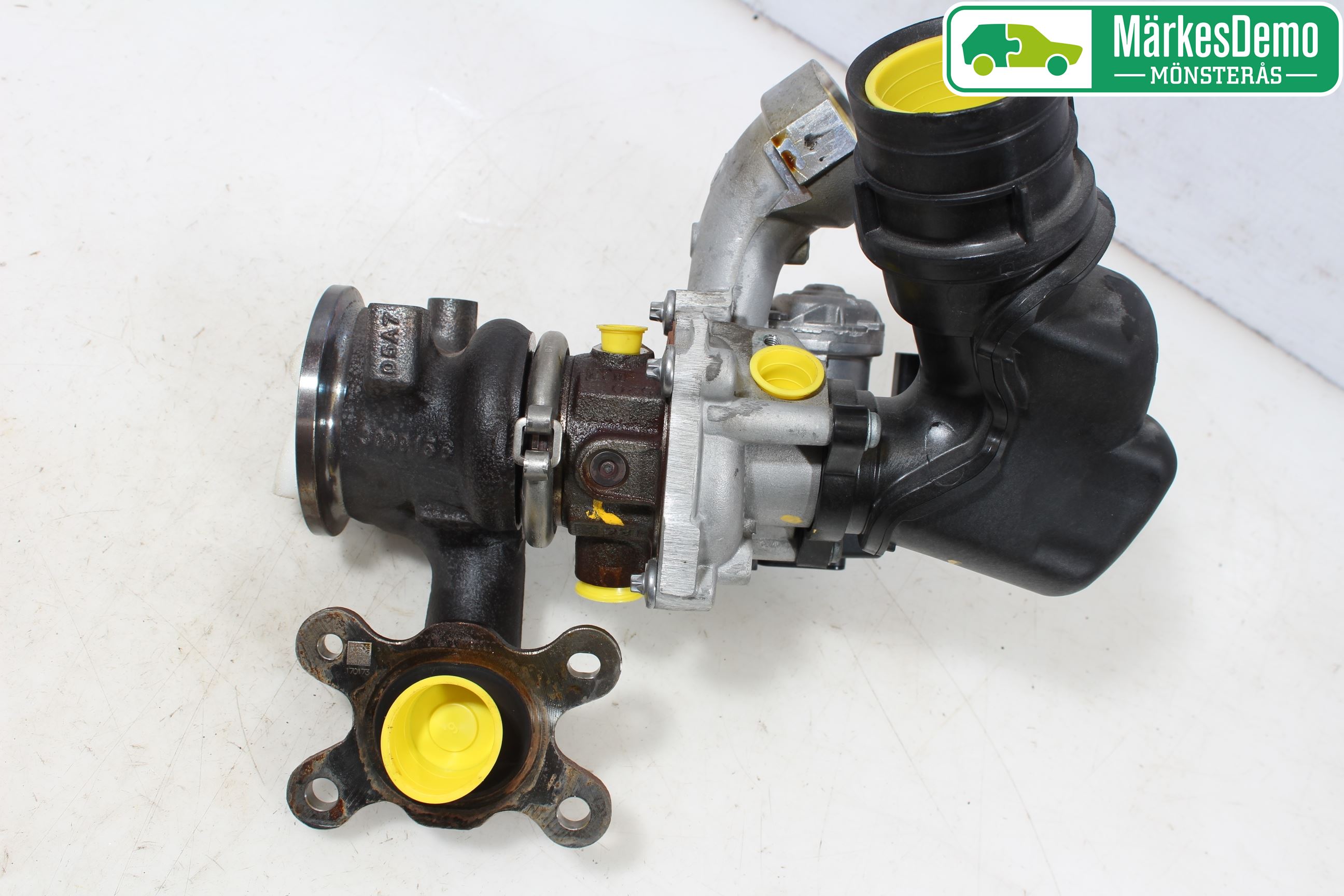 Volkswagen VW POLO 10-17 Turboaggregat