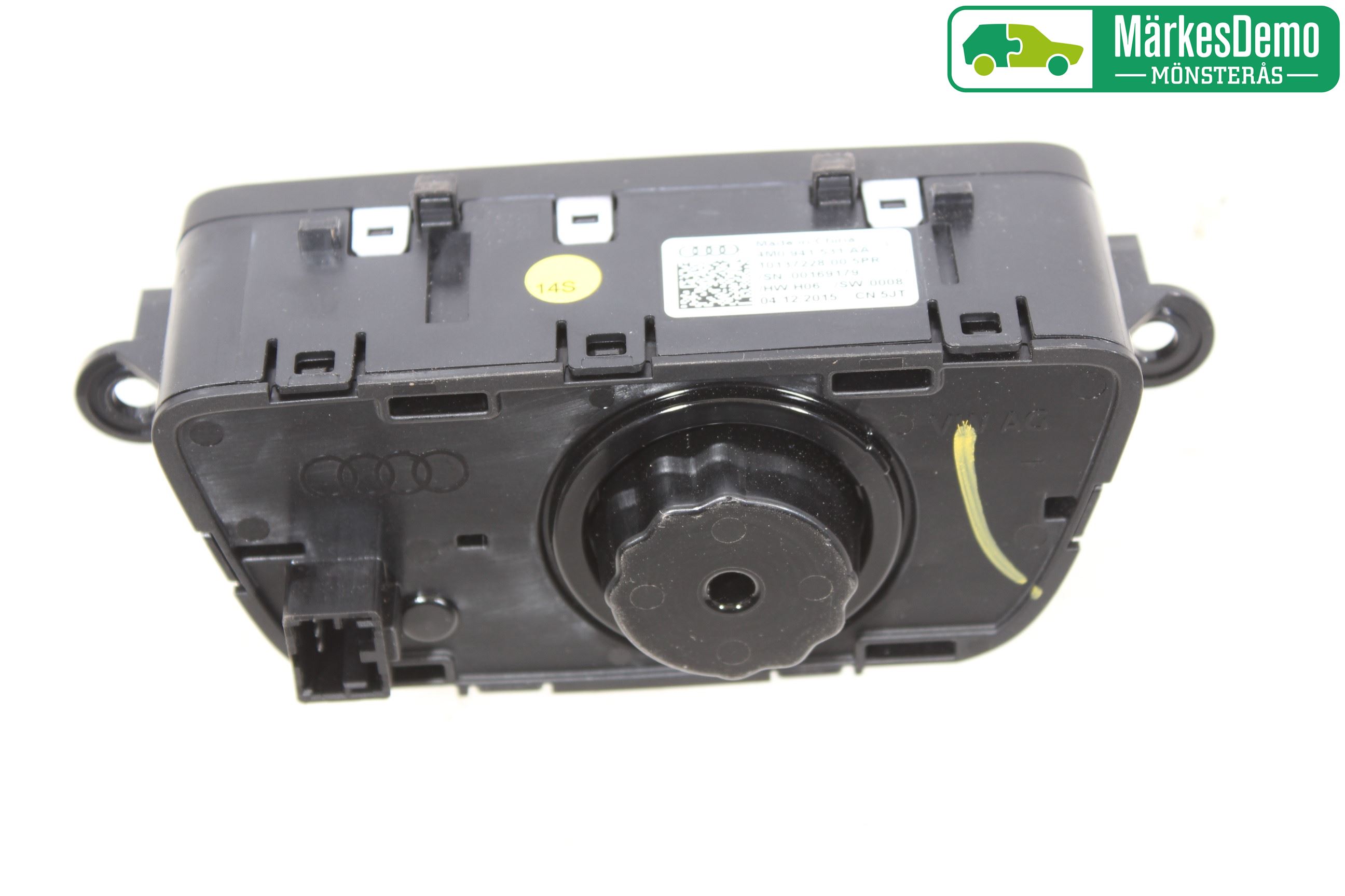Audi A4/S4 B9 16-19 Bryter Hovedlys