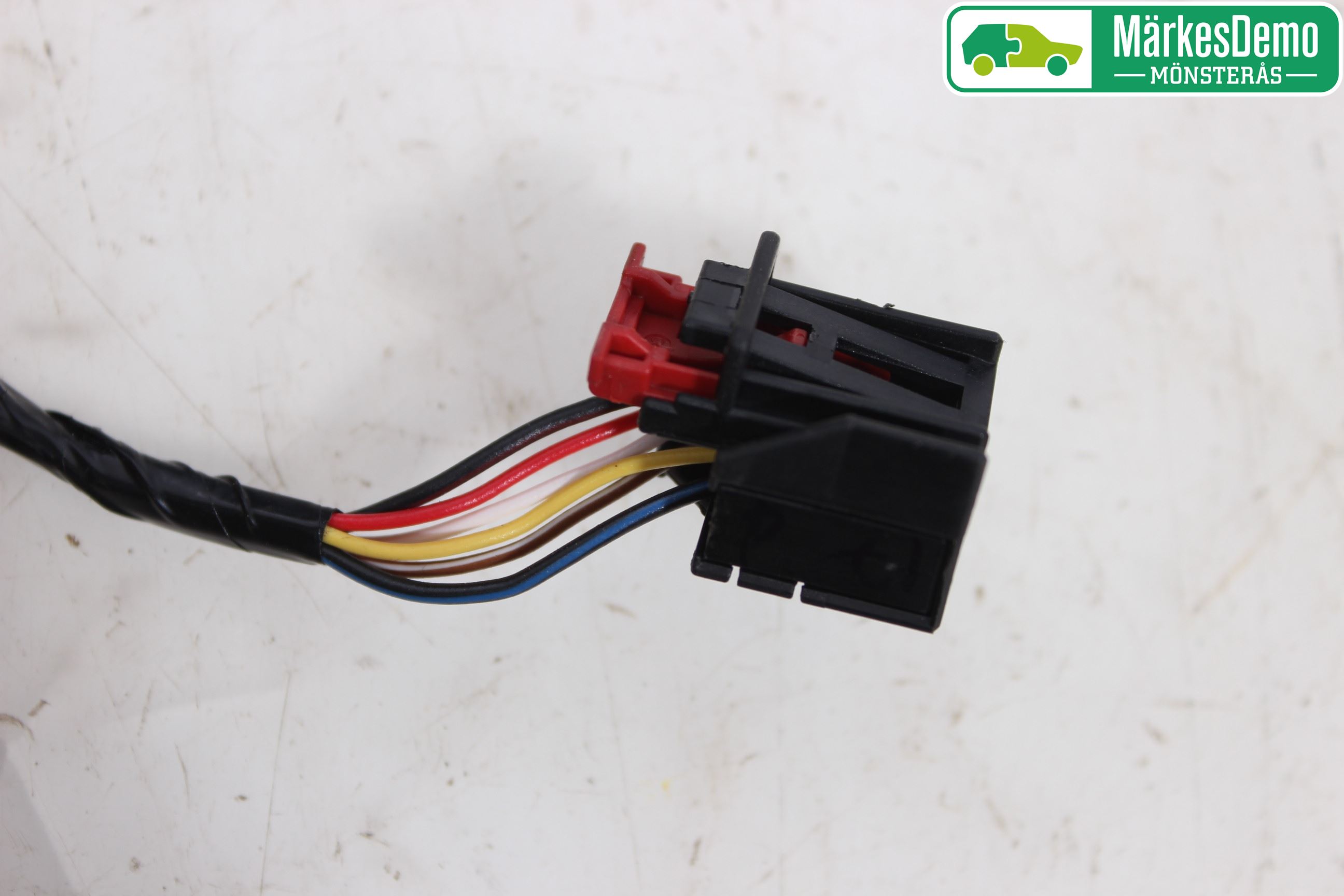 Audi A4/S4 B9 16-19 Speil H M-El Justering