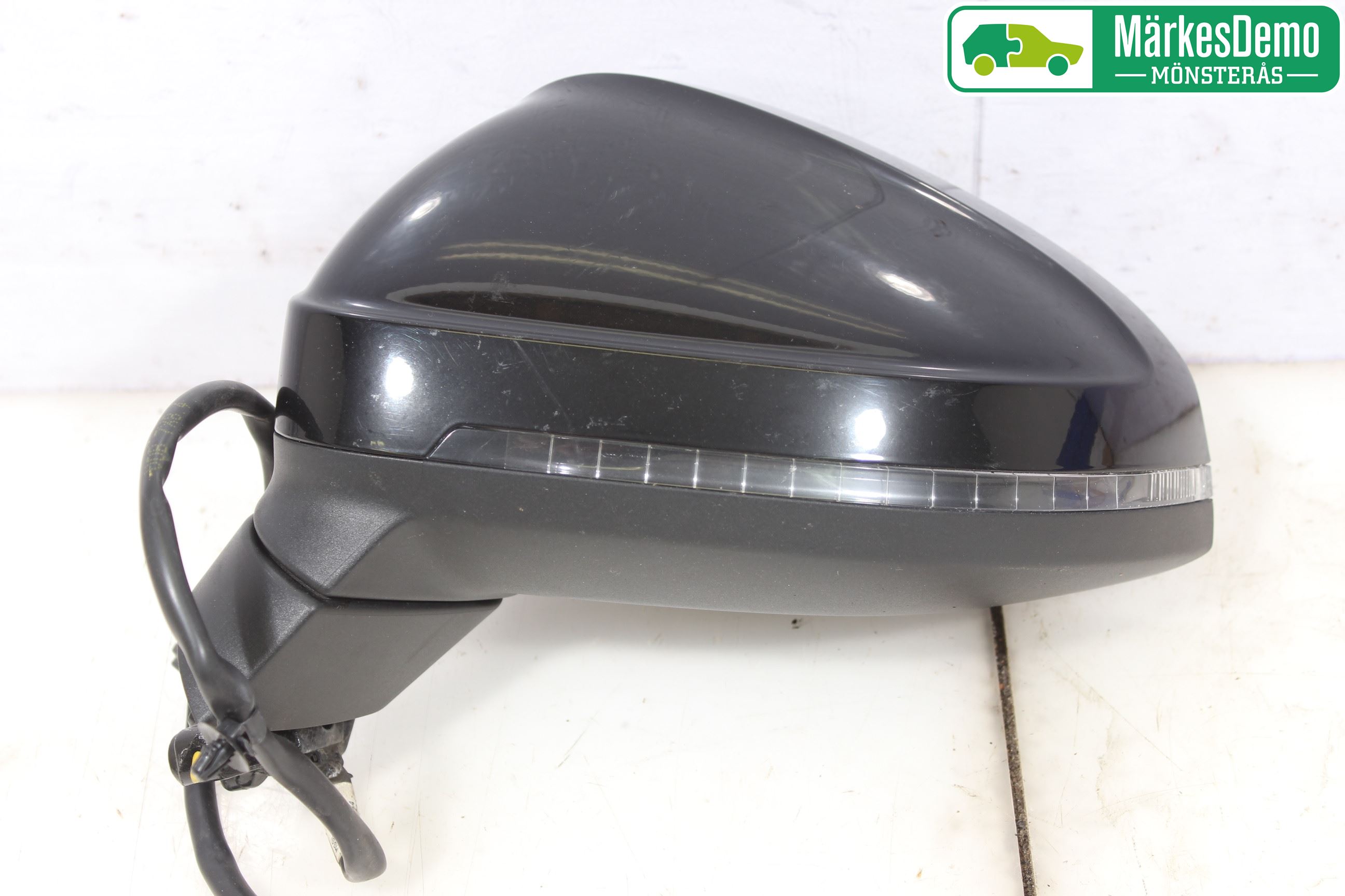 Audi A4/S4 B9 16-19 Speil V M-El Justering