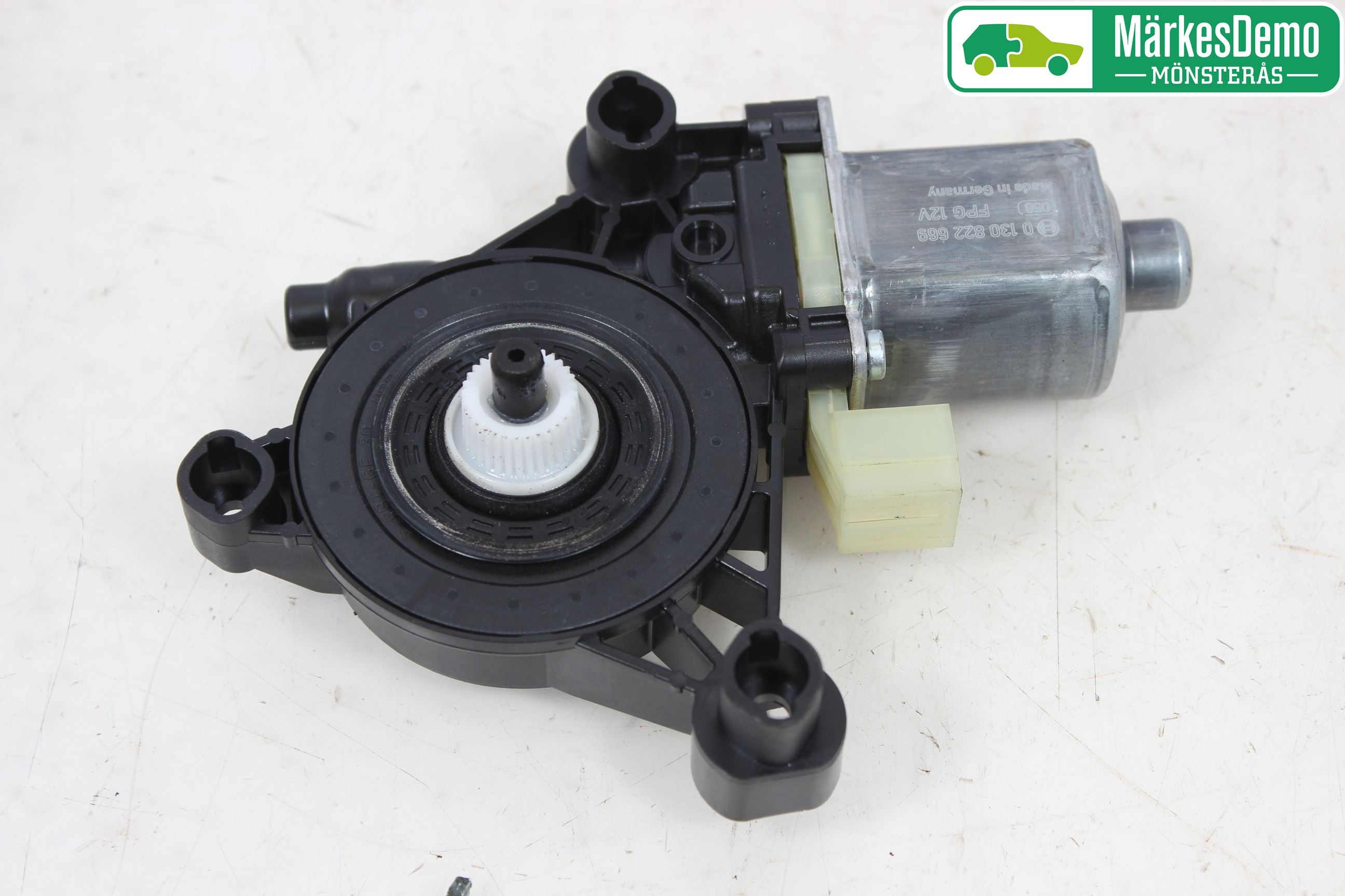 Audi A4/S4 B9 16-19 Vindusheismotor