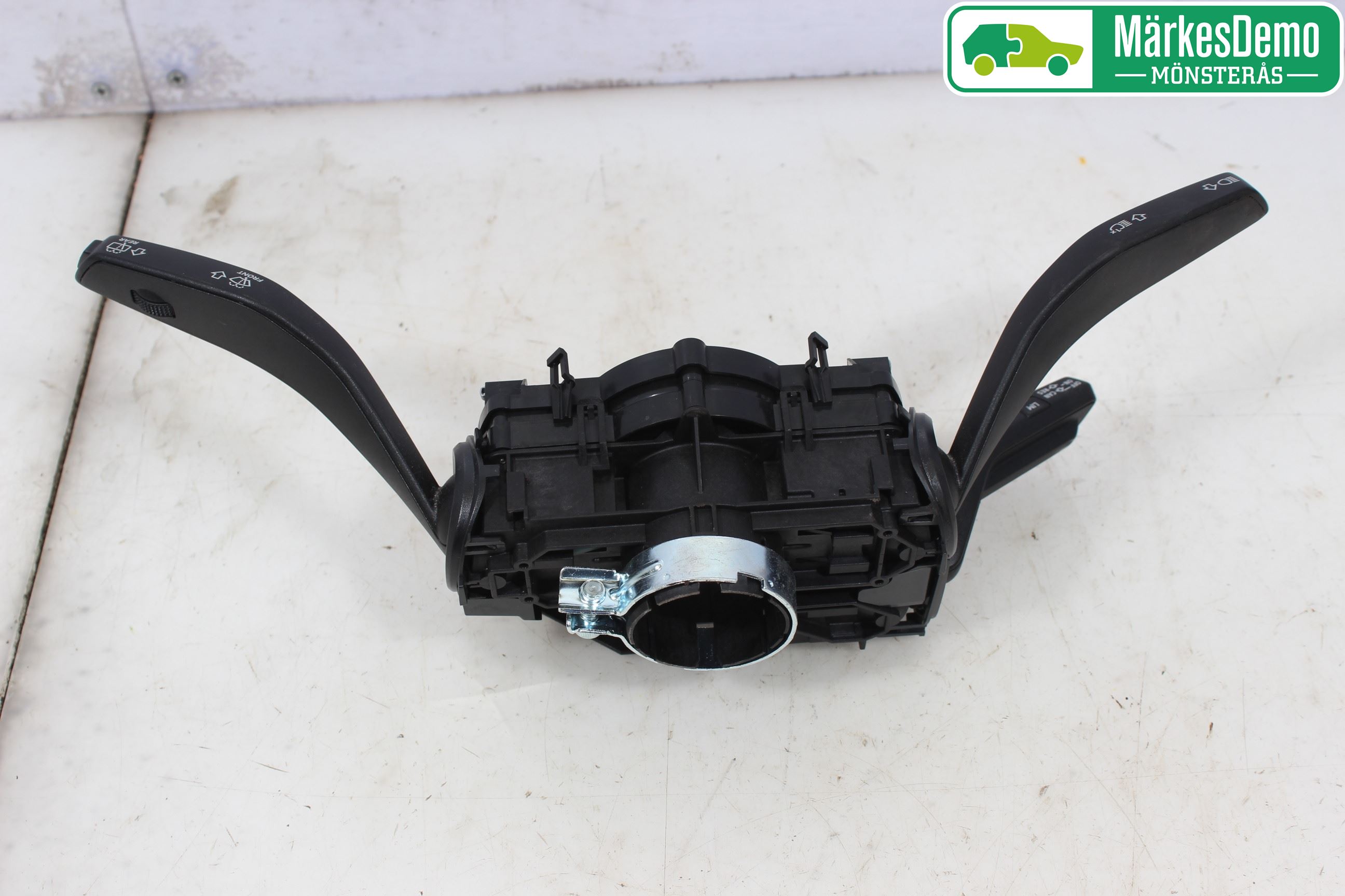 Audi A4/S4 B9 16-19 Bryter Ratt Kombi H Og V