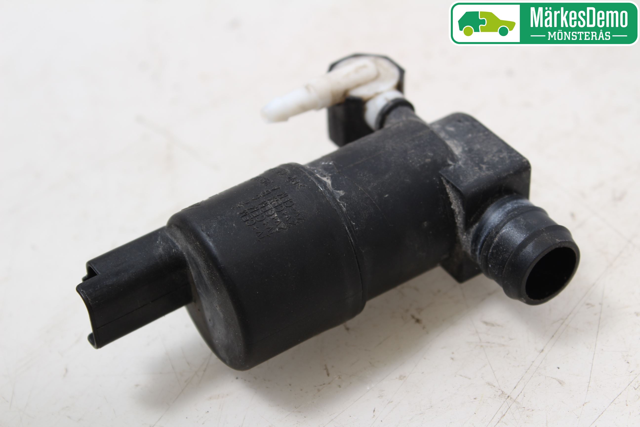 Peugeot 2008 13-20 Spylerpumpe Frontrute