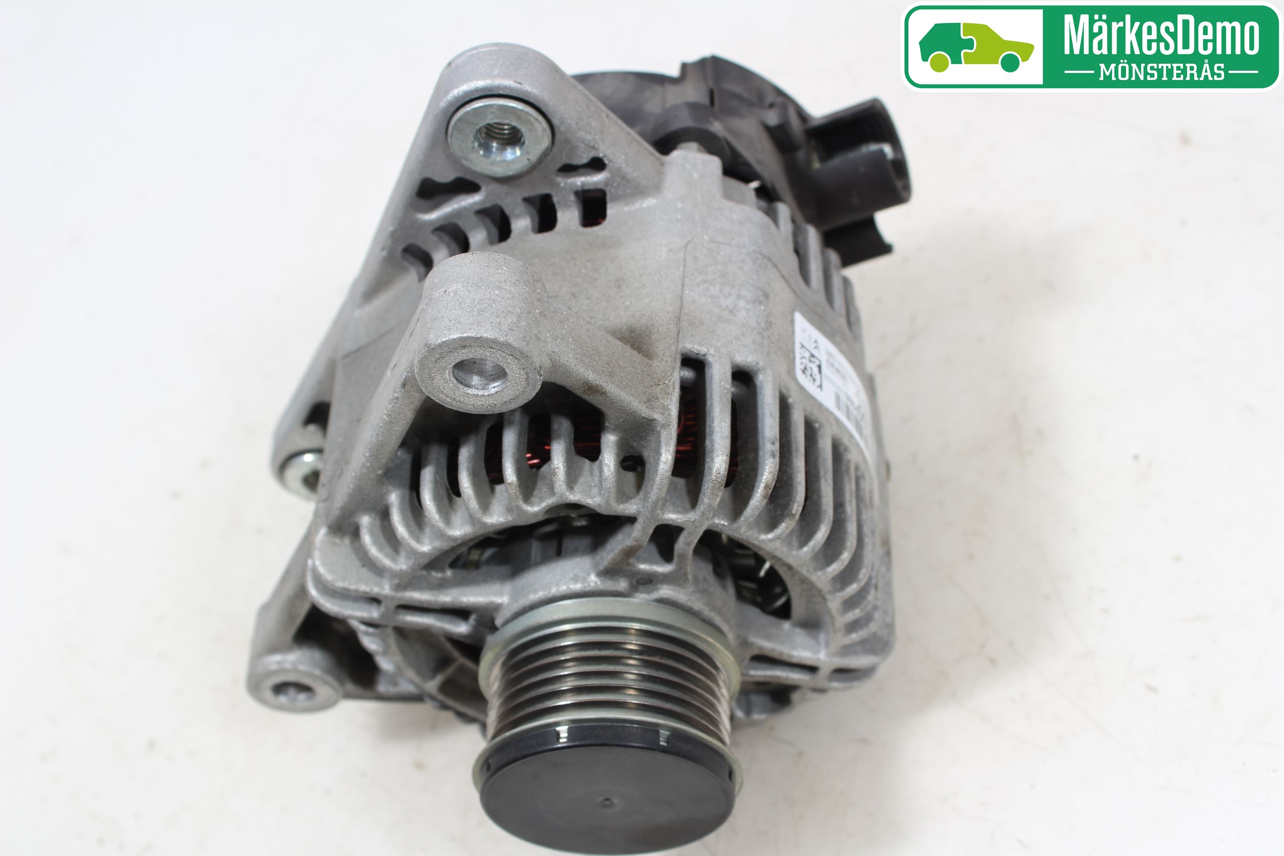 Peugeot 2008 13-20 Dynamo