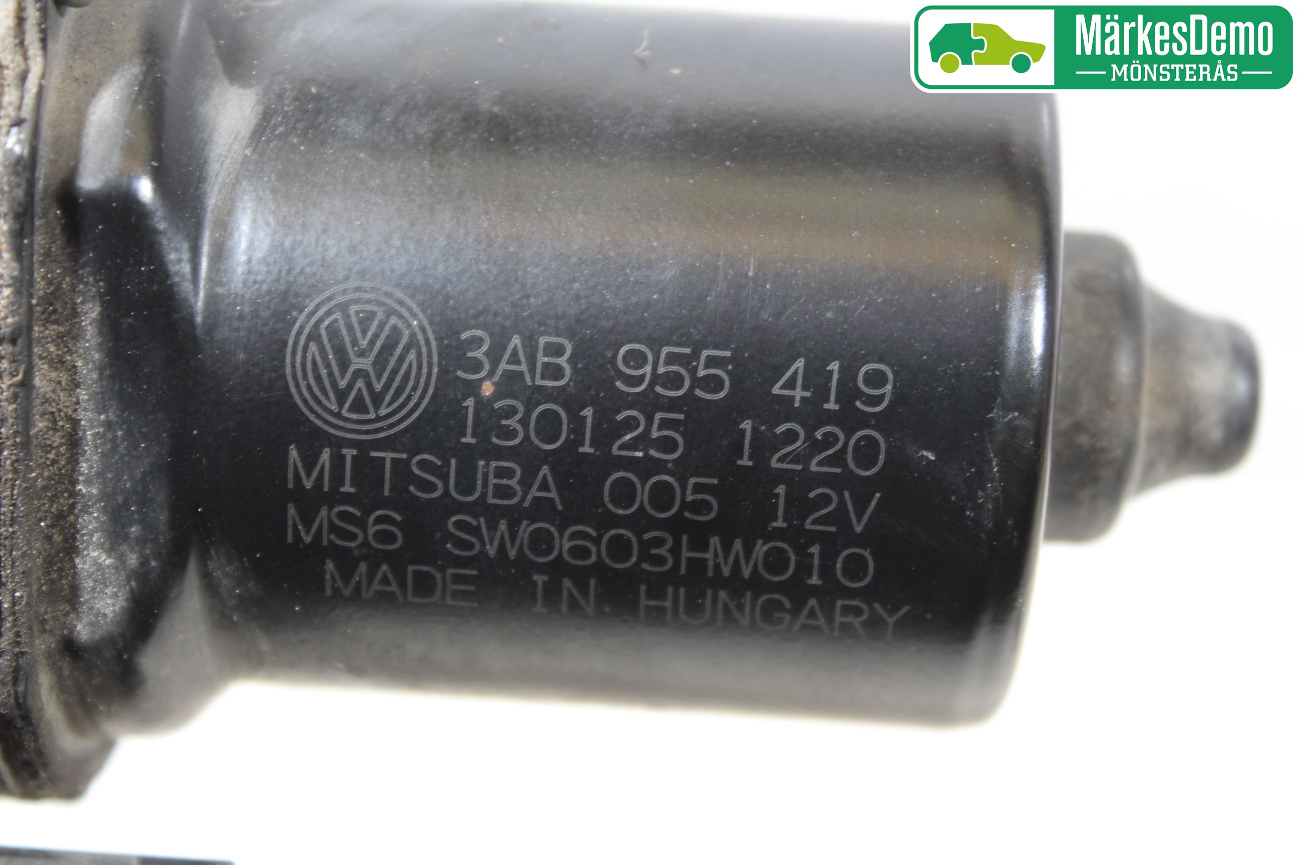 Volkswagen VW PASSAT 11-14 Viskermotor Frontrute