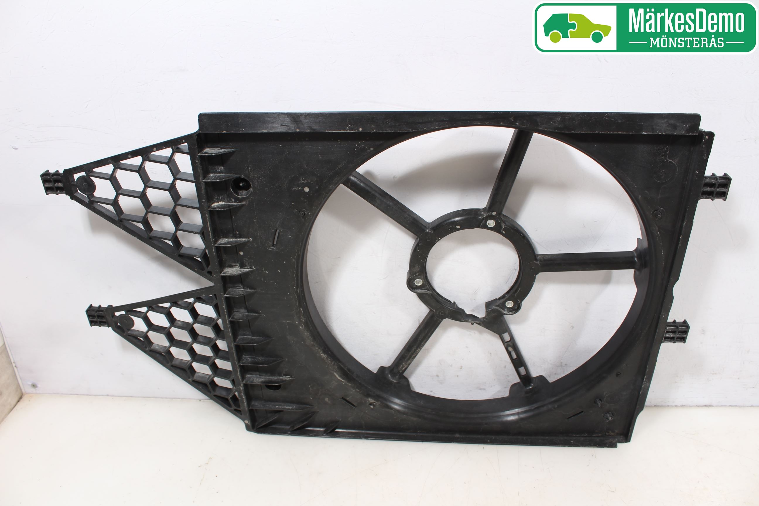 Skoda FABIA 07-14 Kjølevifte-Radiator Hus-Kåpe