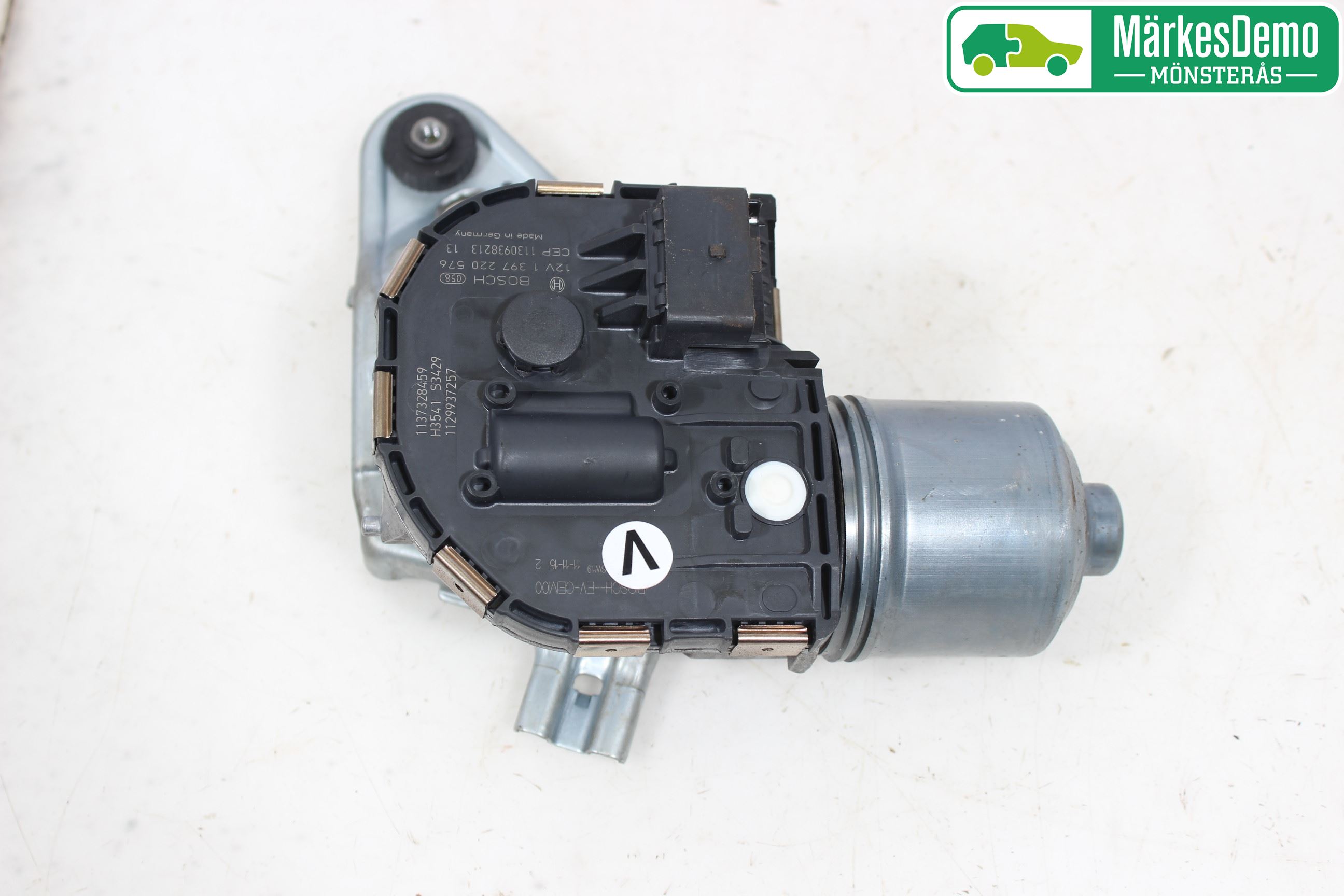 Peugeot 3008 09-16 Viskermotor Frontrute
