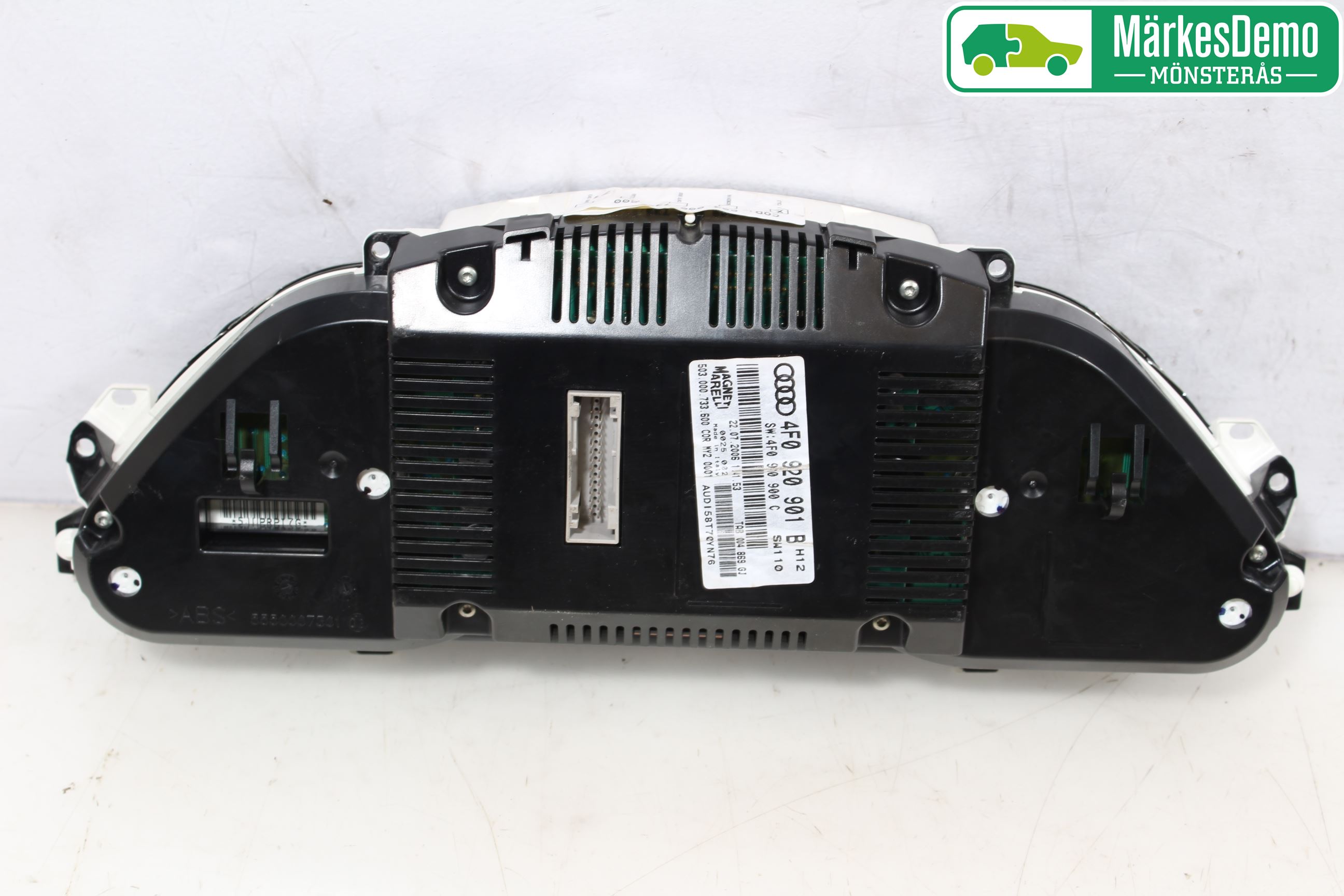 Audi A6/S6     05-11 Instr Kombinert