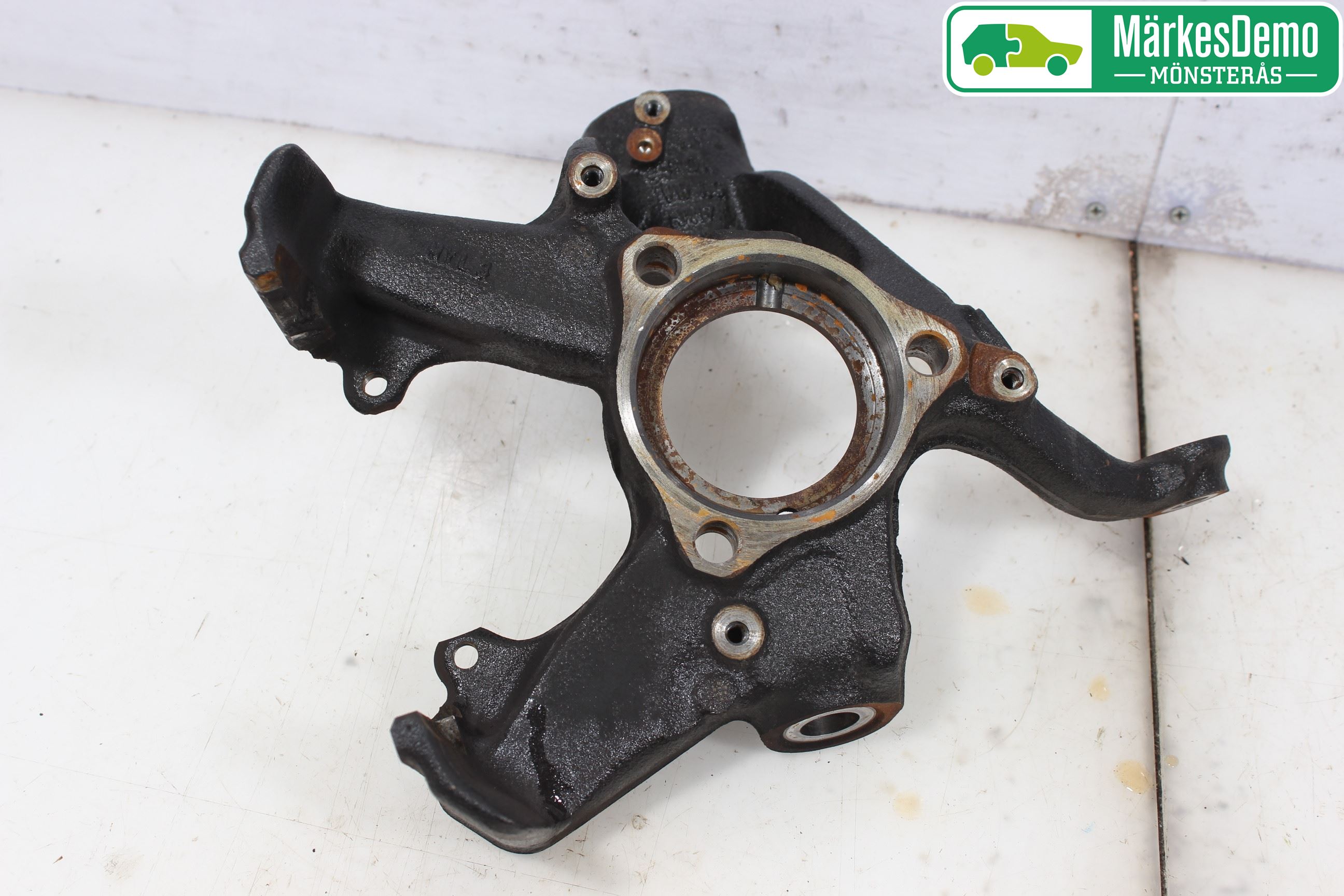 Volkswagen VW GOLF / E-GOLF VII 13-20 Spindel Vf
