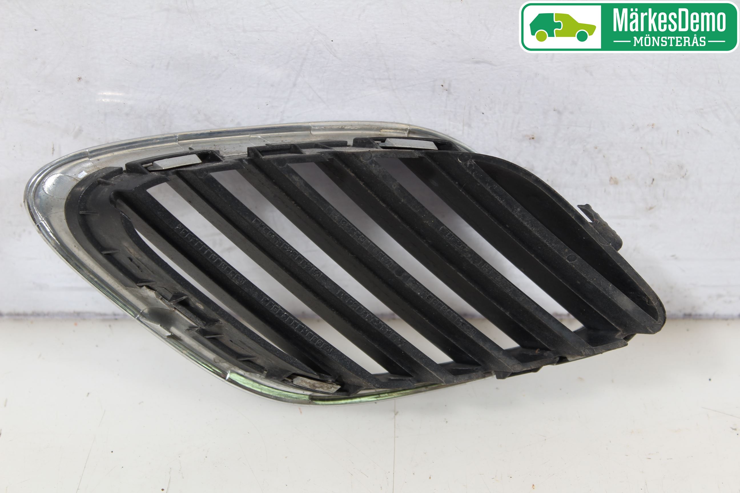 Saab 9-3 VER 2 Grilldel Høyre