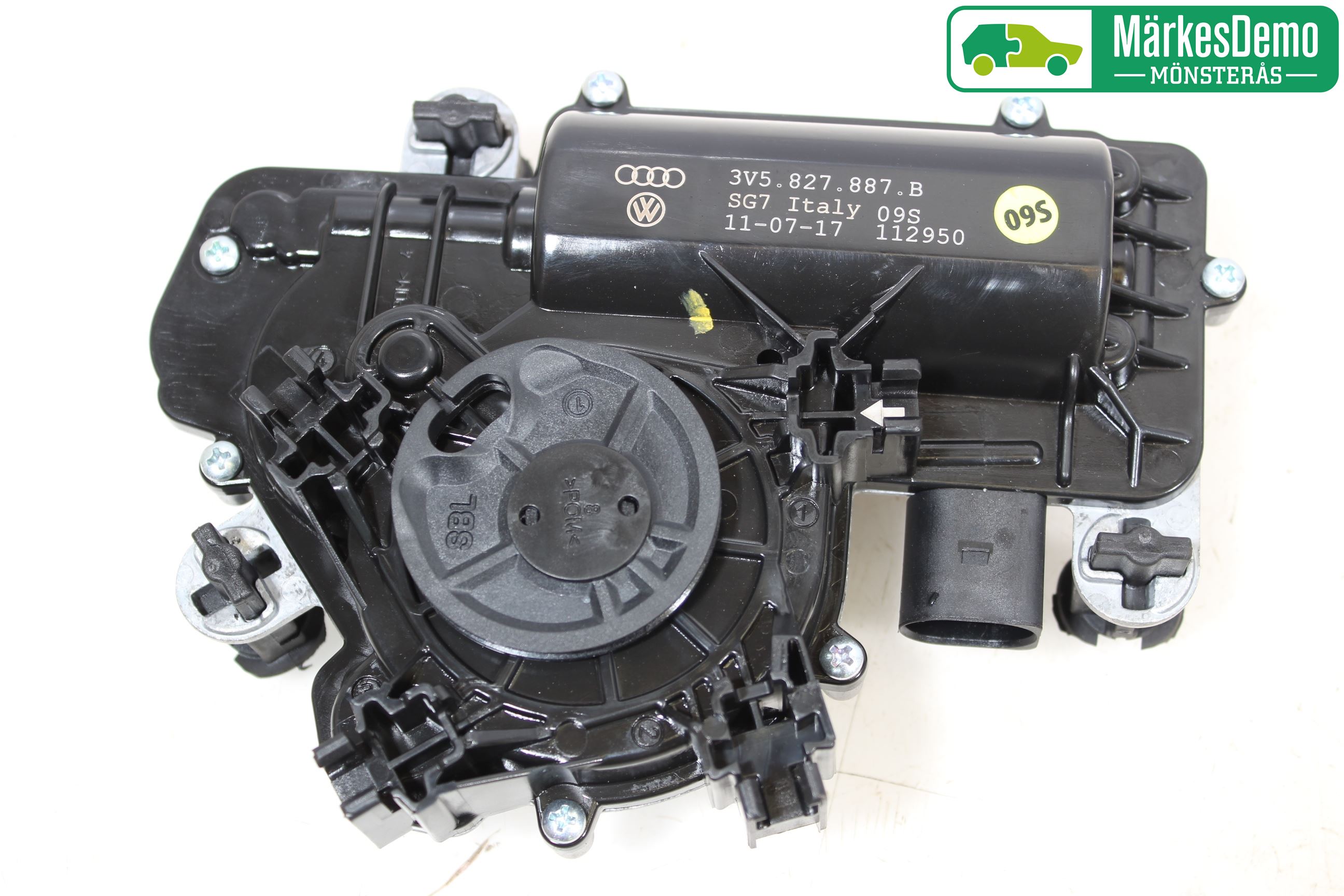 Audi A4/S4 B9 16-19 Baklukeåpner Automatisk