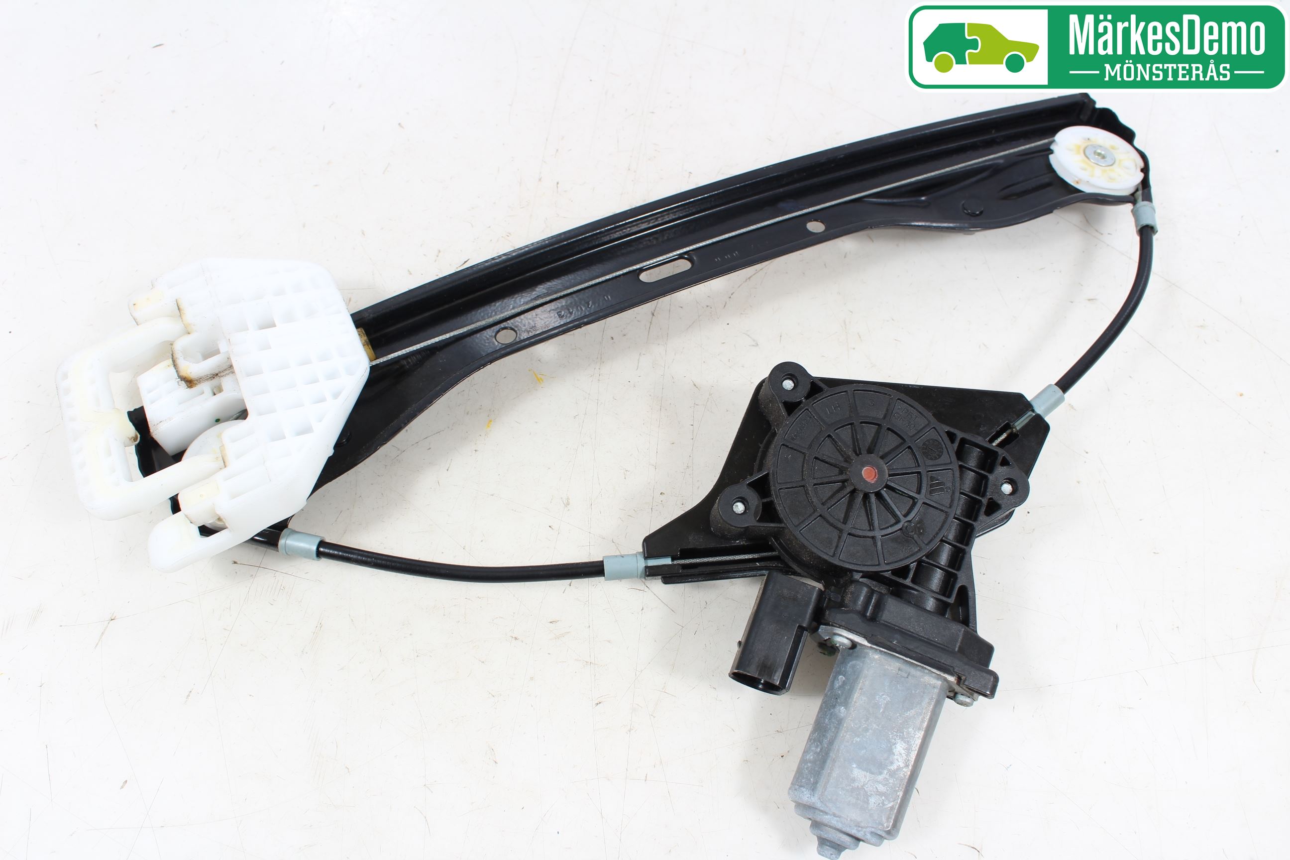 Mini COUPE R56 05-14 Vindusheis El Komp