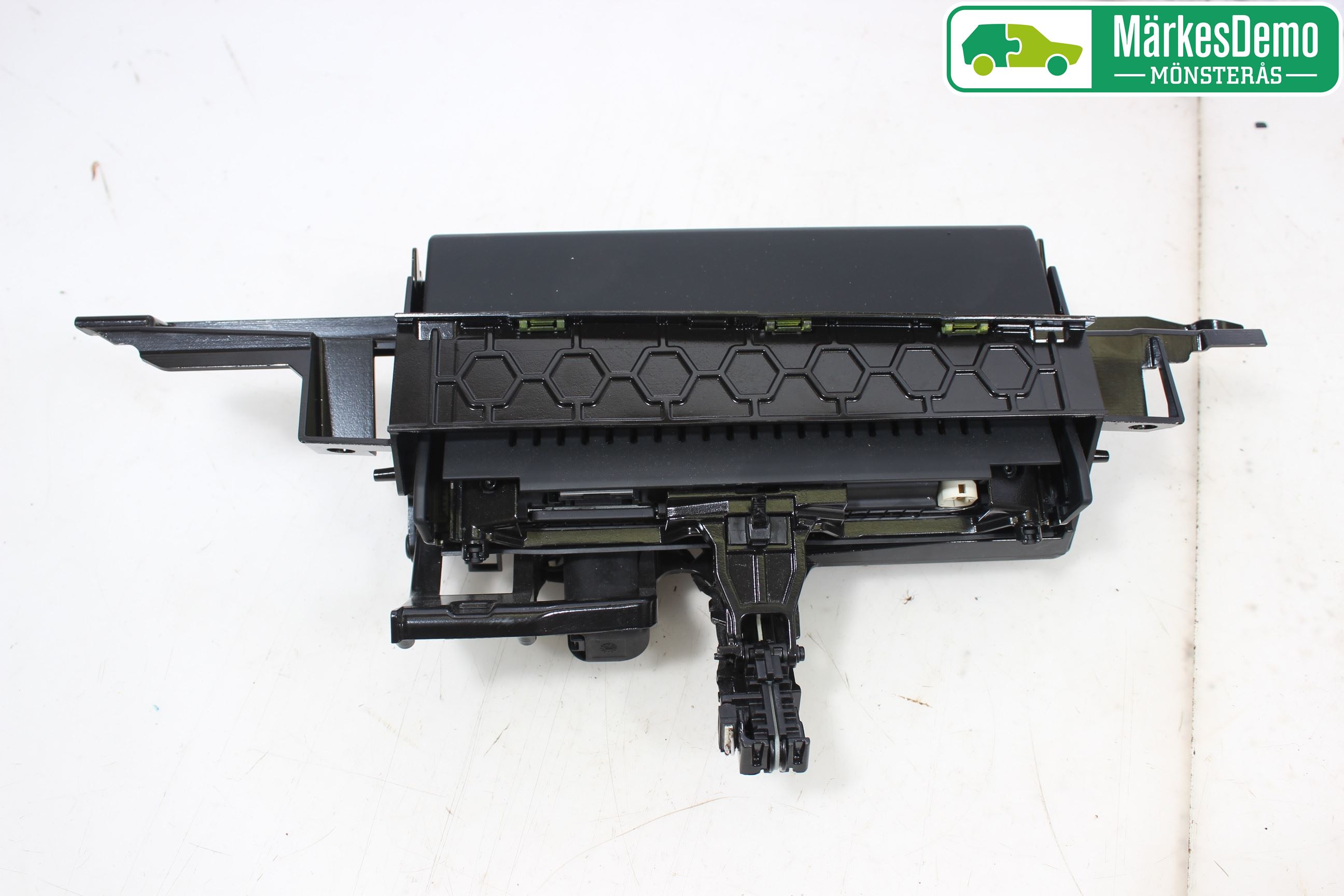 Audi A6/S6 4G 11-18 Instr Skjerm Dvd-Gps-Ac-Tlf