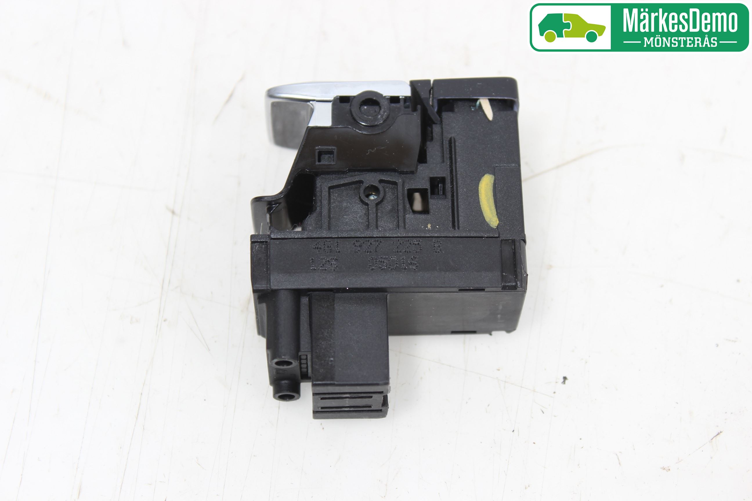 Audi A6/S6 4G 11-18 Bryter Parkeringsbrems