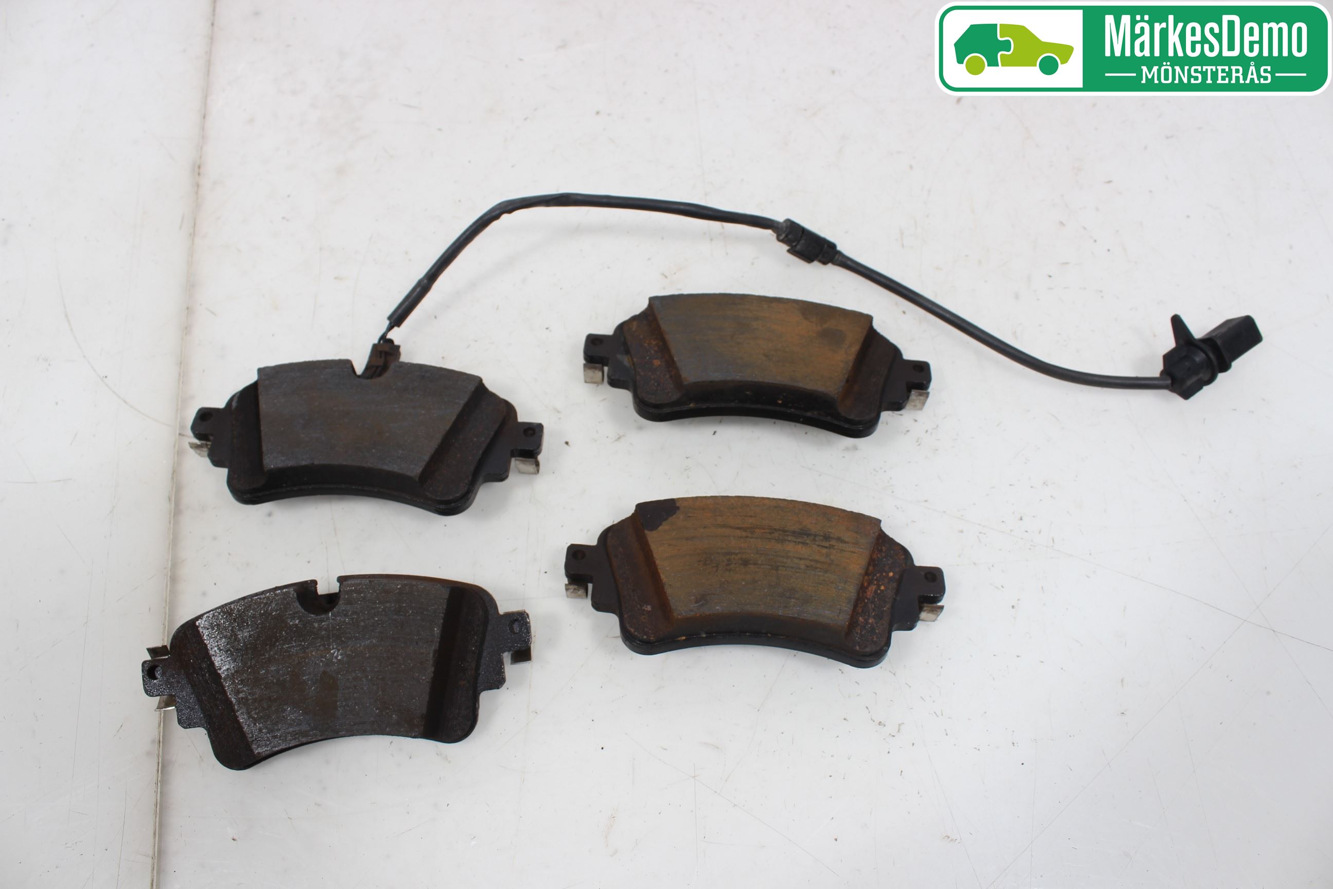 Audi A4/S4 B9 16-19 Bremsebelegg Bak