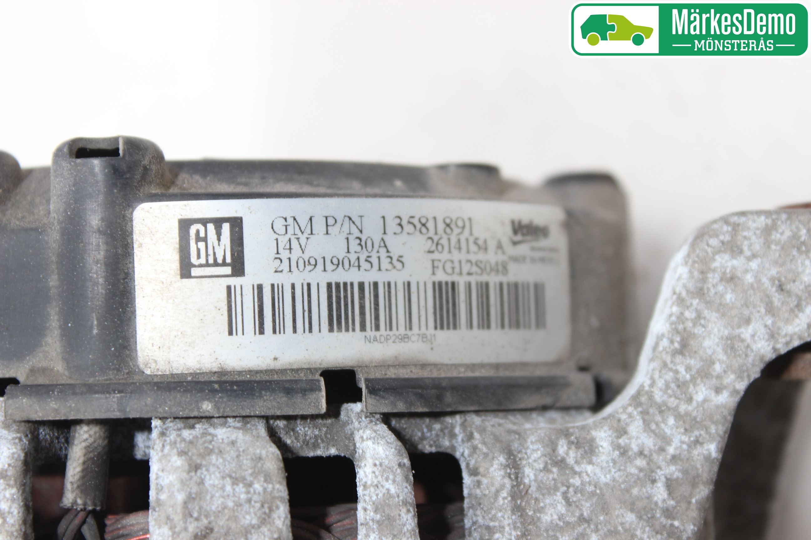 Opel ZAFIRA C 12-19 Dynamo