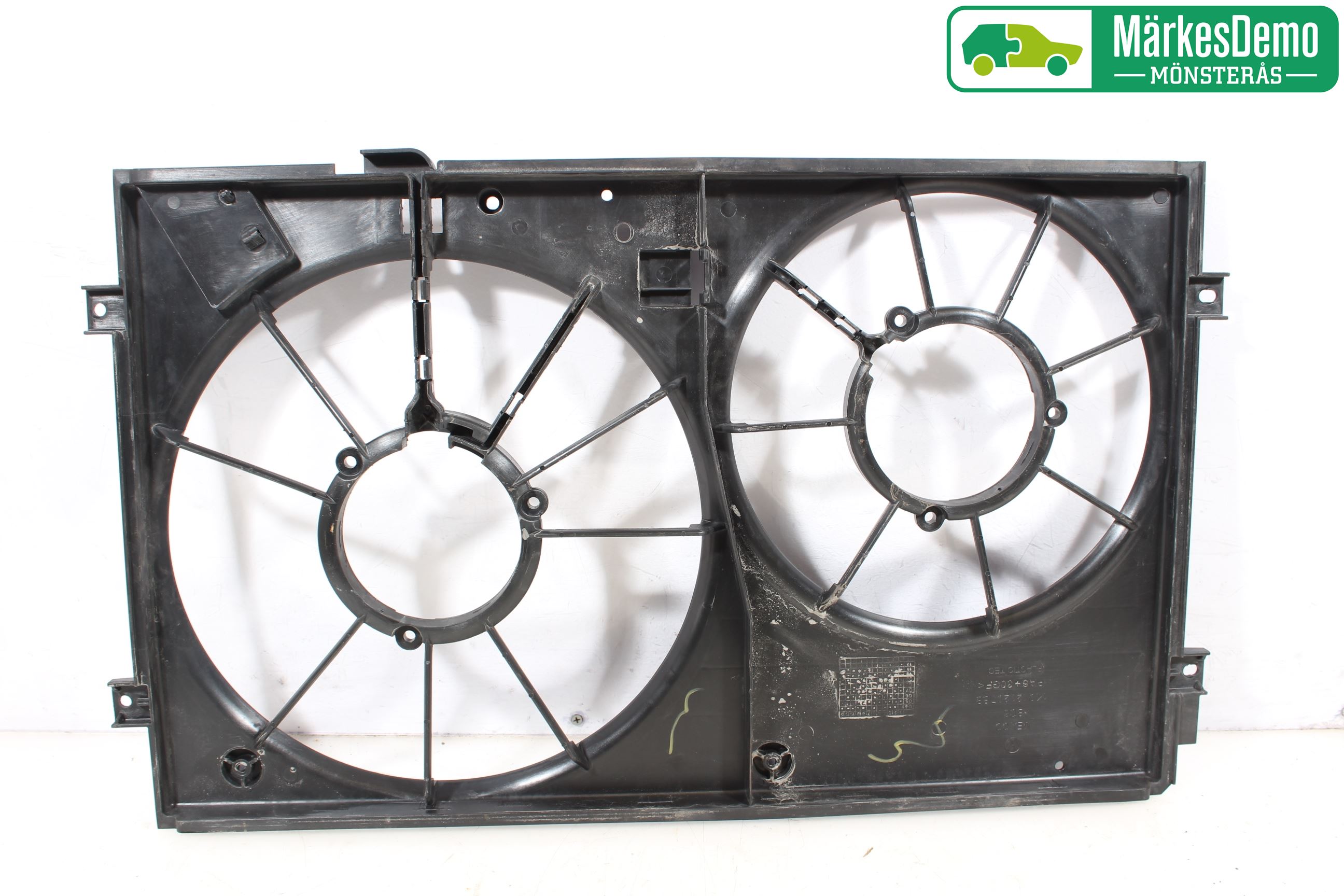 Volkswagen VW JETTA VI 11- Kjølevifte-Radiator Hus-Kåpe