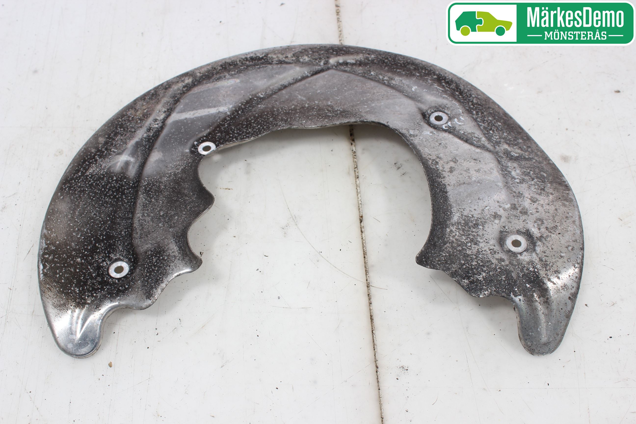 Audi A4/S4 B9 16-19 Bremseskjold Foran