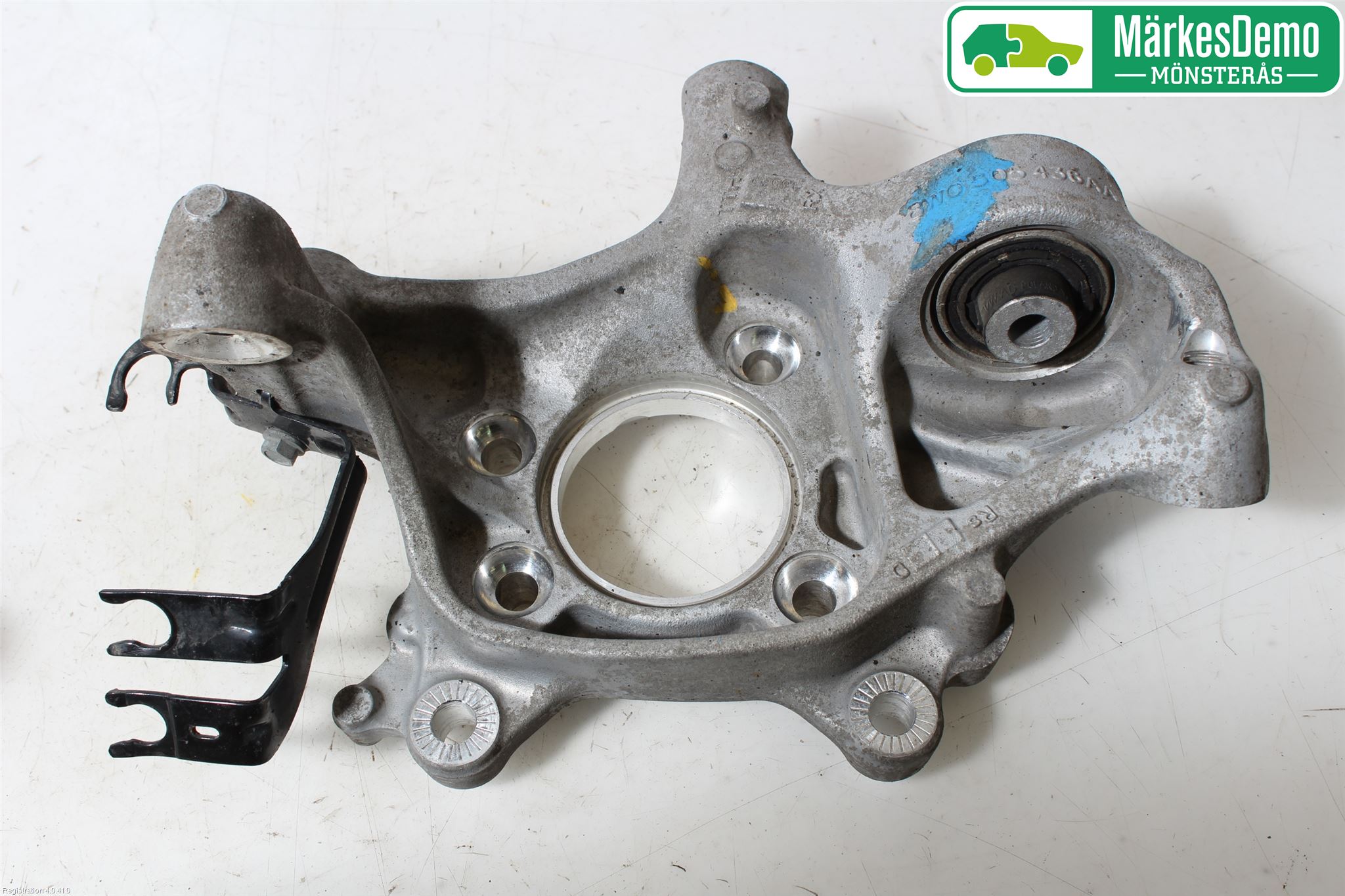 Audi A4/S4 B9 16-19 Spindel Hb