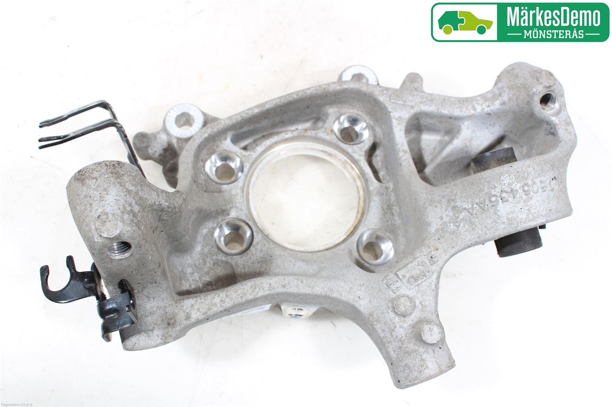 Audi A4/S4 B9 16-19 Spindel Vb