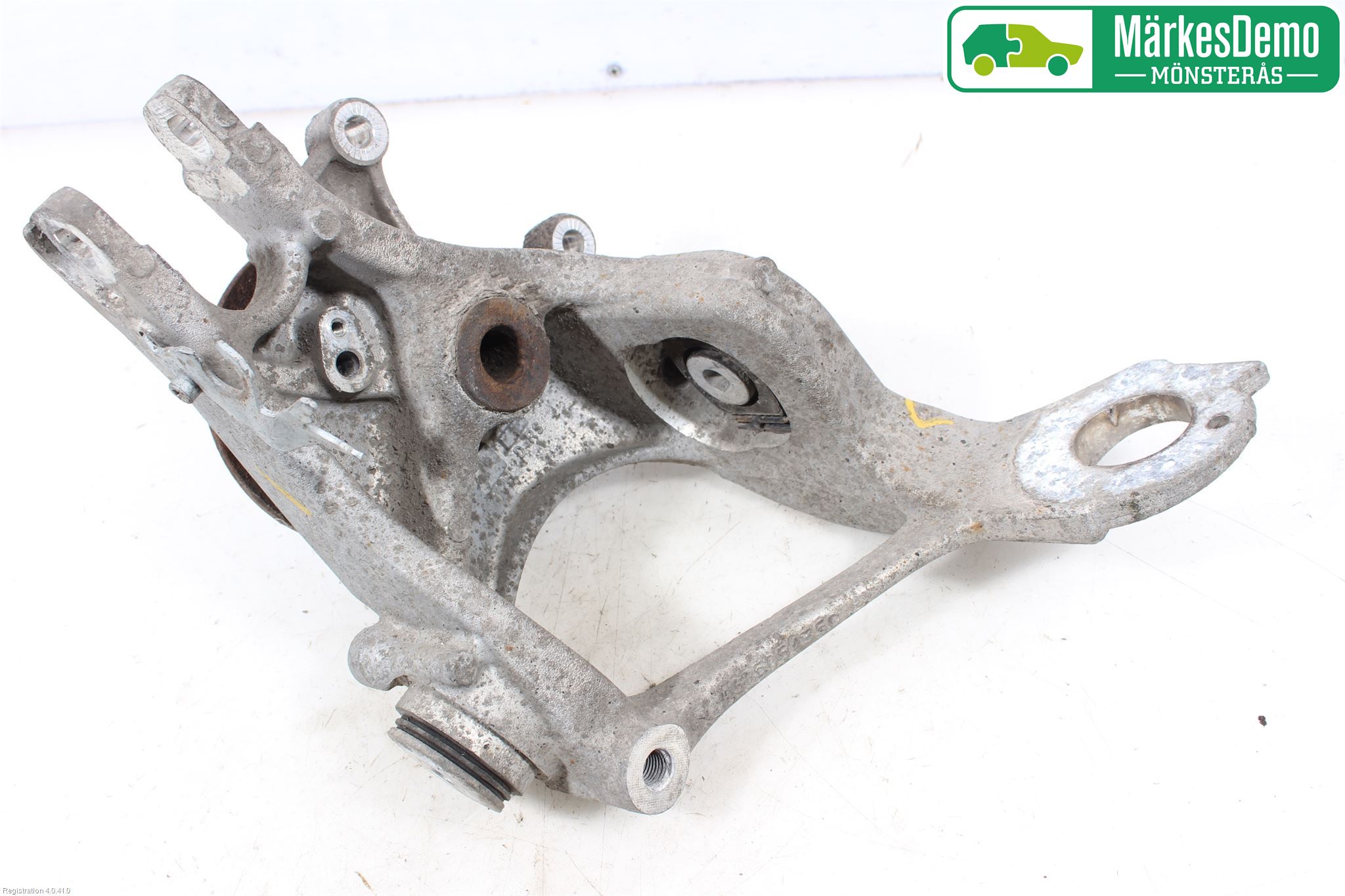 Audi A6/S6 4G 11-18 Spindel Vb