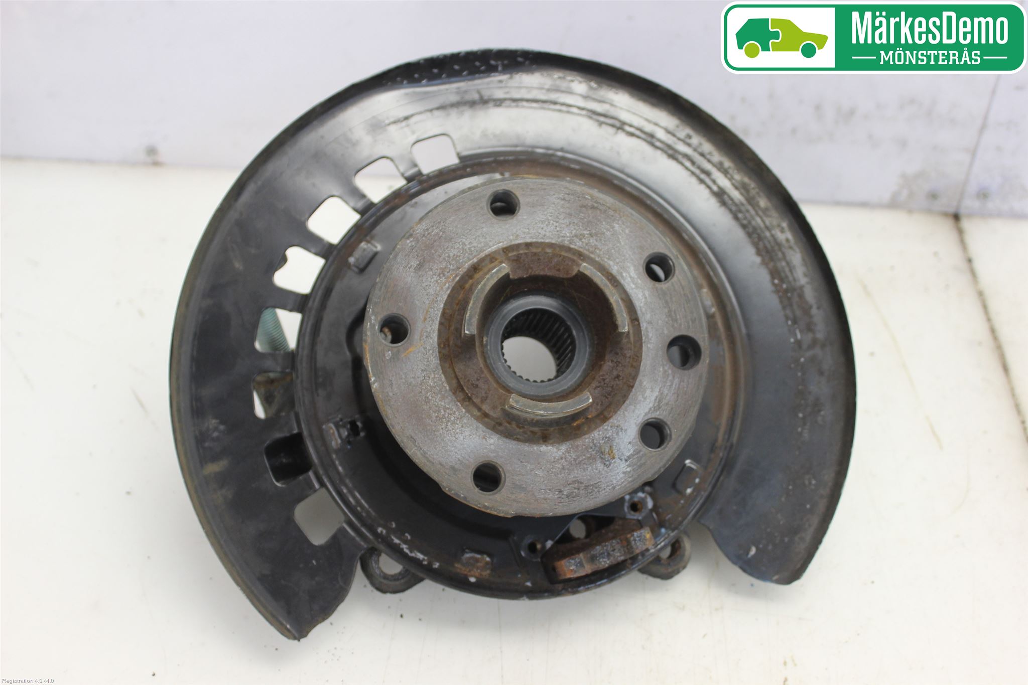 Volkswagen VW TOUAREG 7L 03-10 Spindel Vb