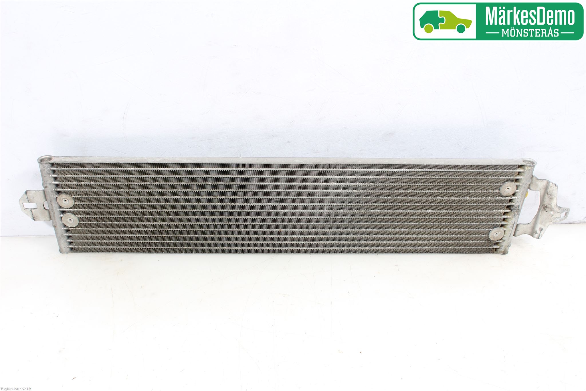 Volkswagen VW TOUAREG 7L 03-10 Radiator Oljekjøler Automatgea