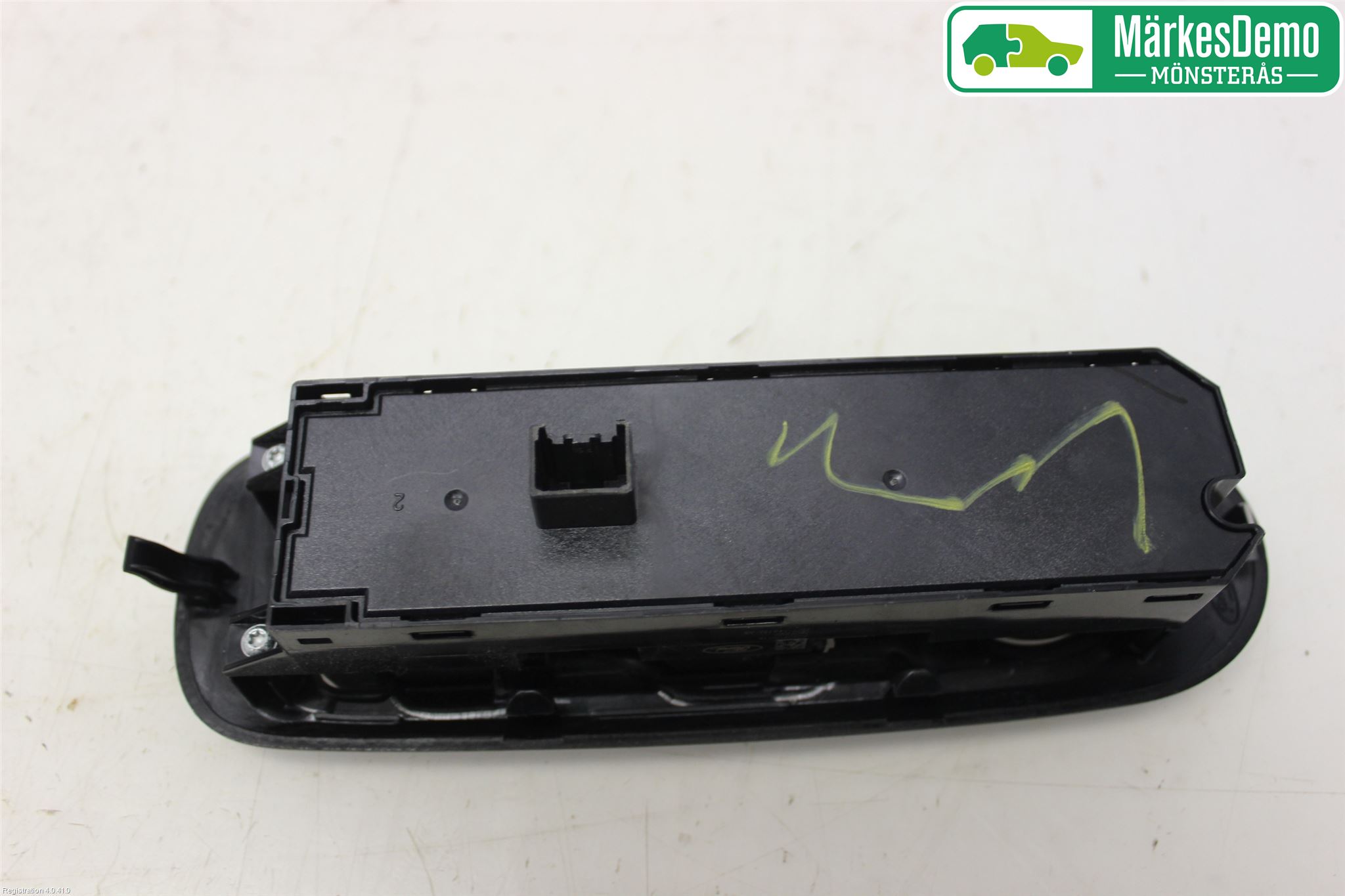 Ford MONDEO 07-15 Bryter Vindusheis