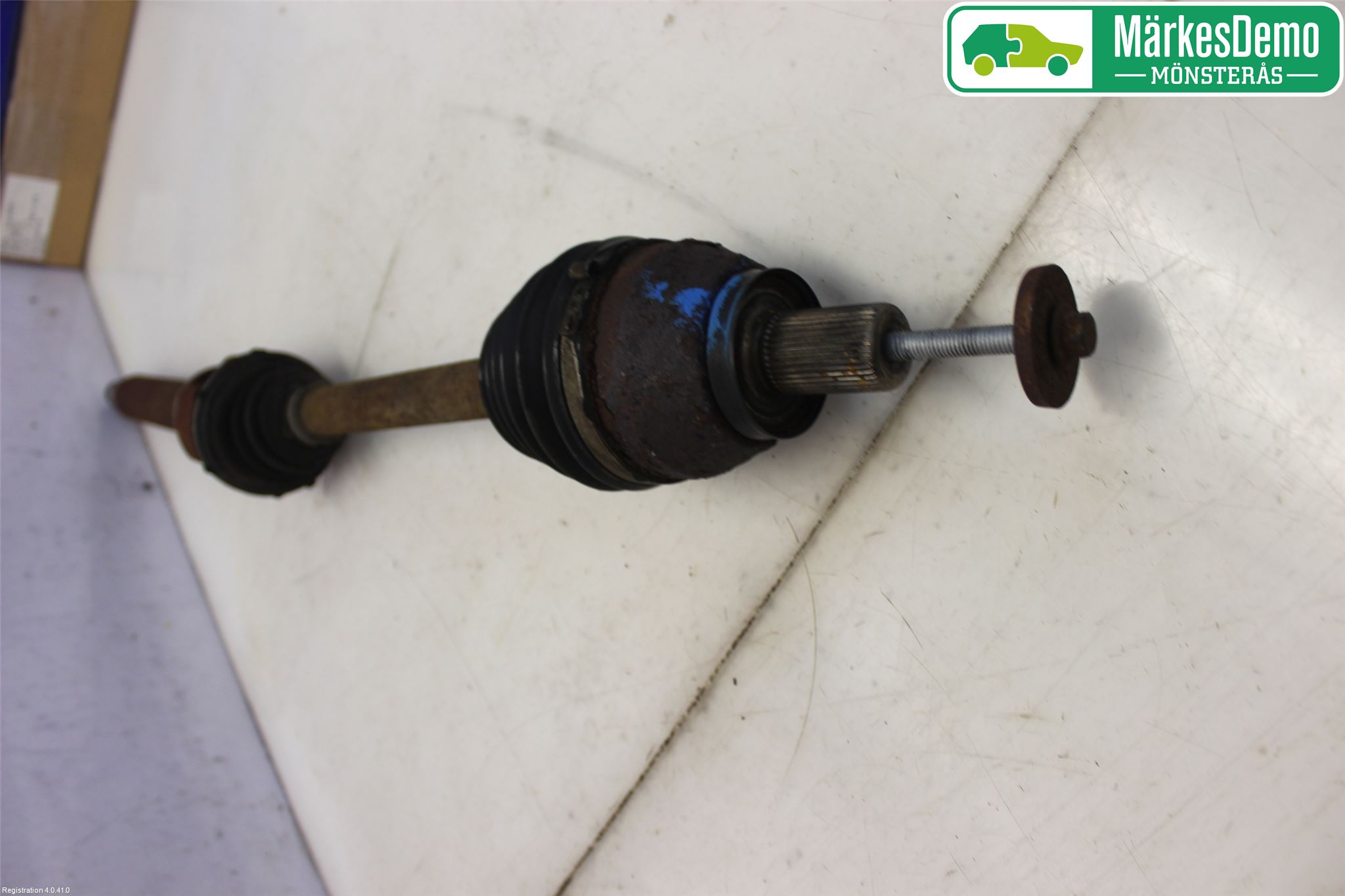 Ford MONDEO 07-15 Drivaksel Foran Kompl Høyre
