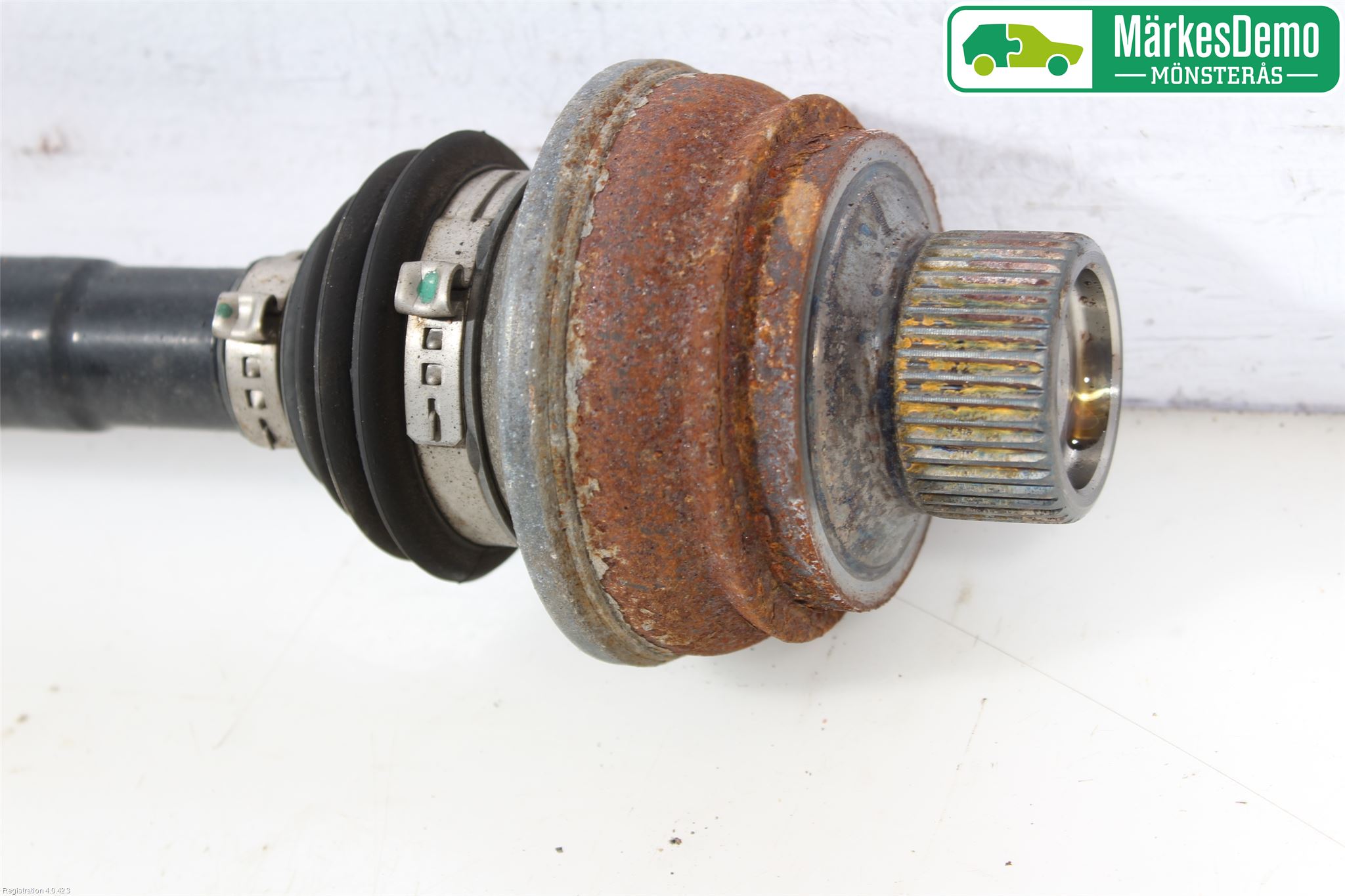 Audi A6/S6 4G 11-18 Drivaksel Bak Kompl Venstre