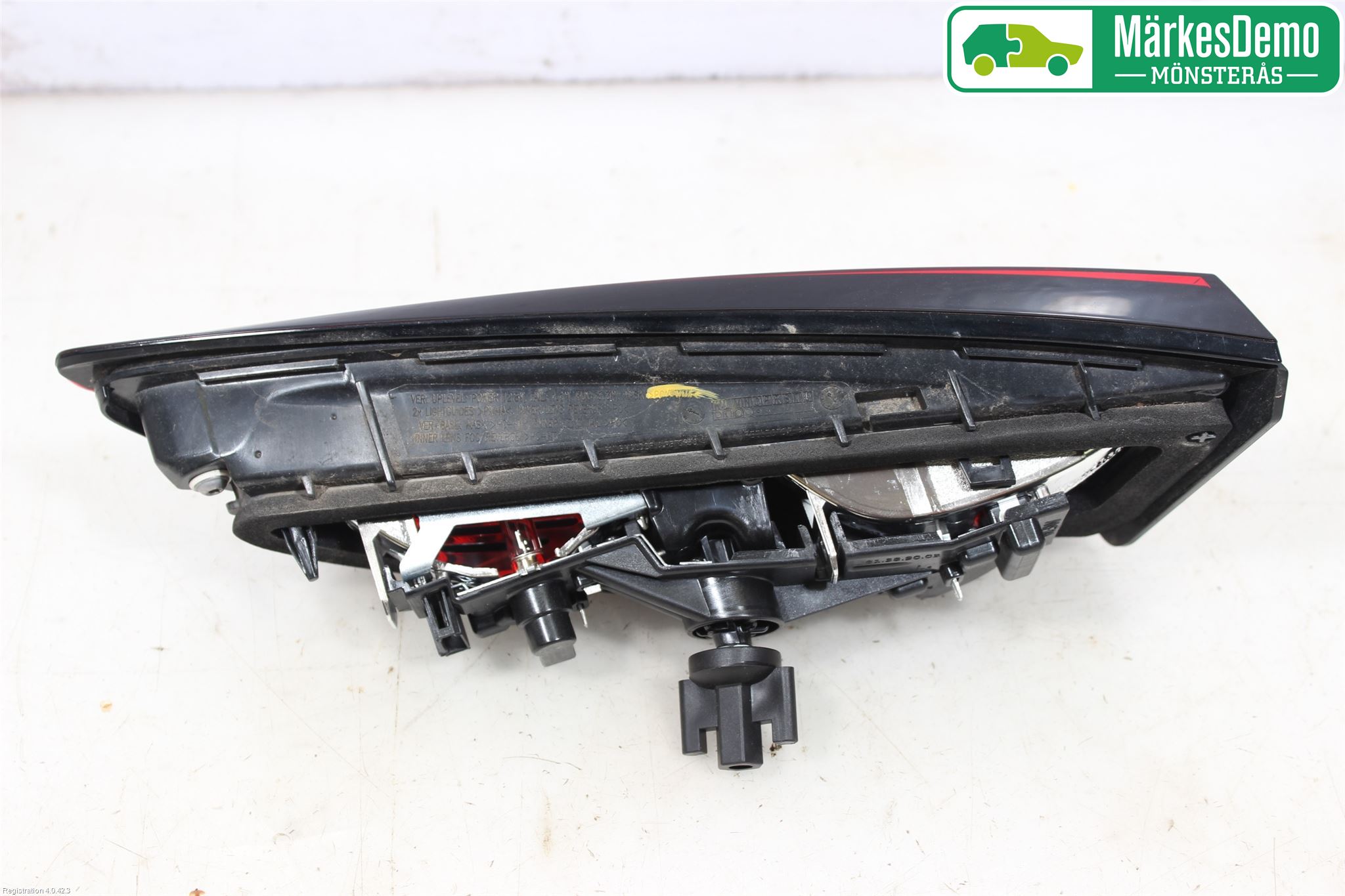 Opel ASTRA K 16-22 Baklykt Venstre  På Luke(Indre