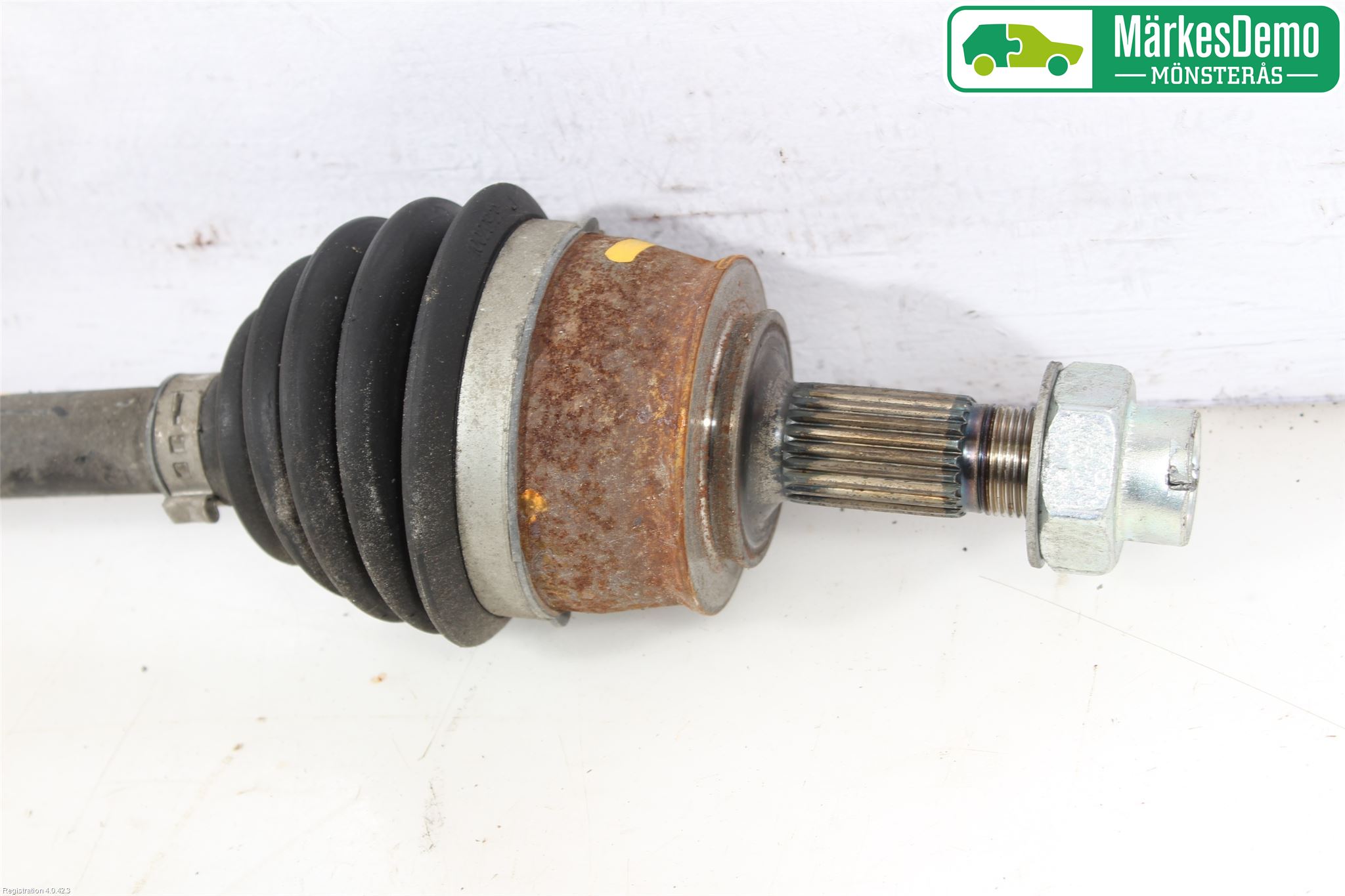 Opel CORSA E 15-19 Drivaksel Foran Kompl Venstre