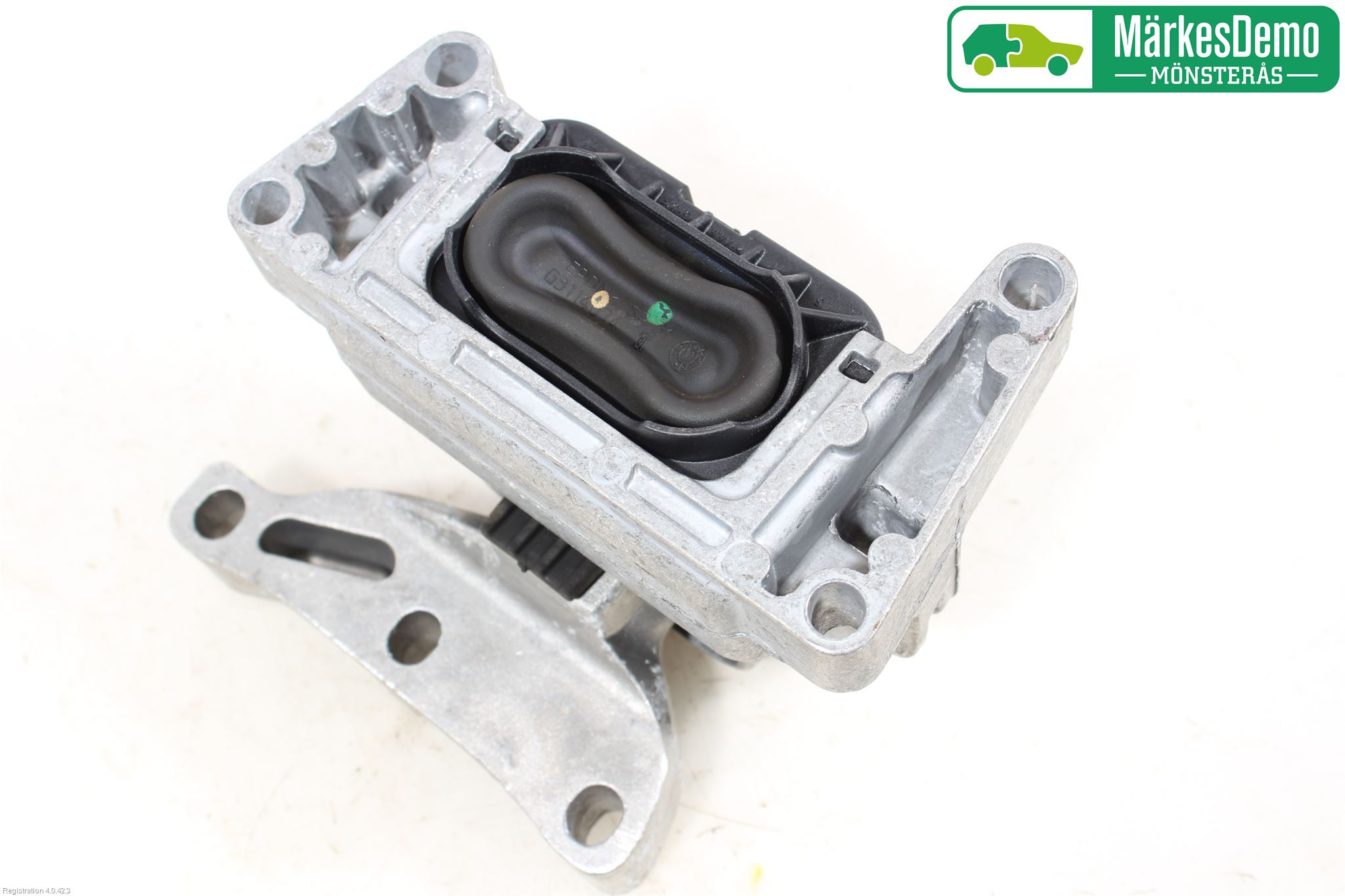 Skoda FABIA 15-21 Motor Feste Gummi
